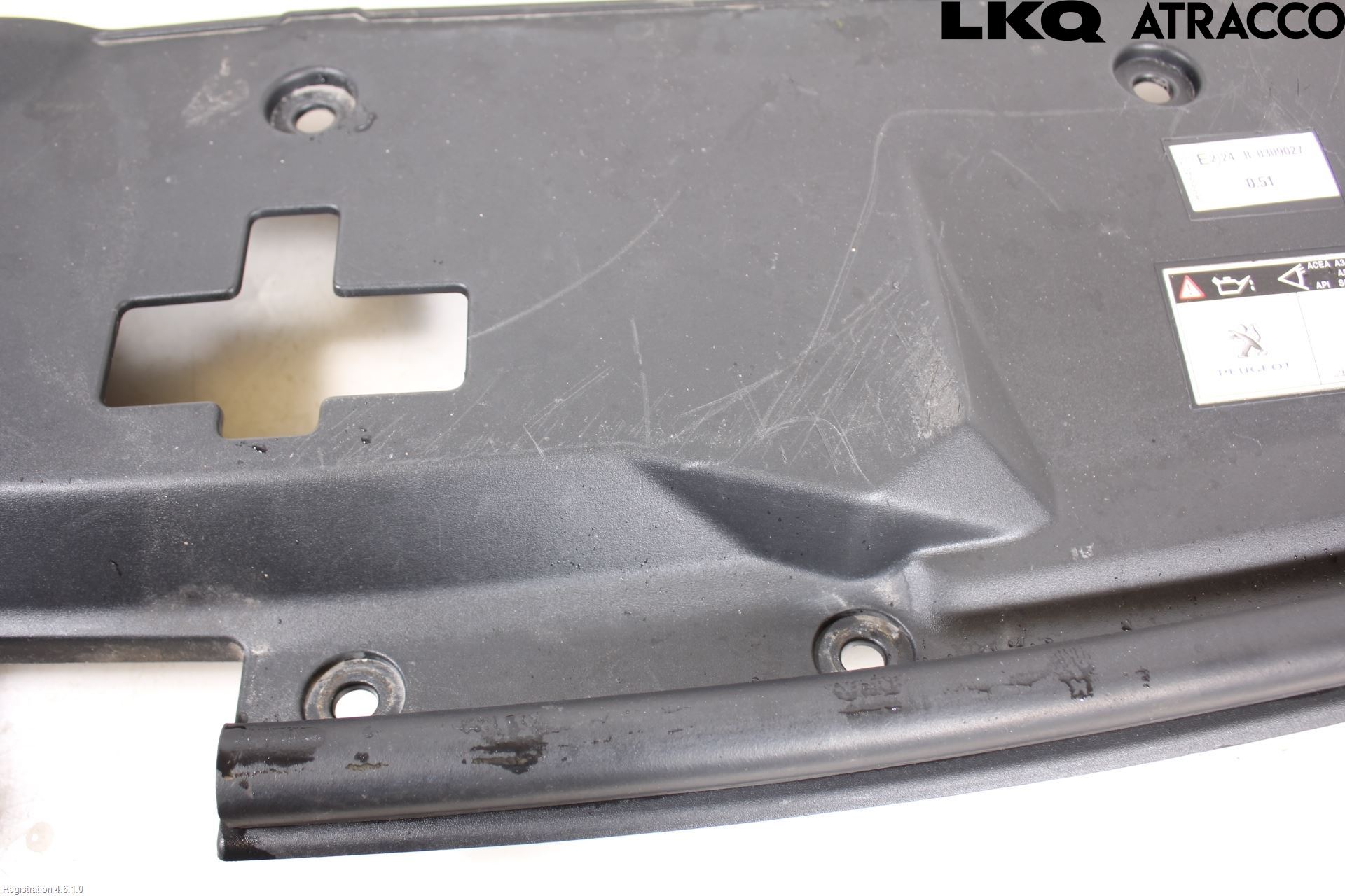 Peugeot 508 11-18 Front Huvlåsplåt-Balk