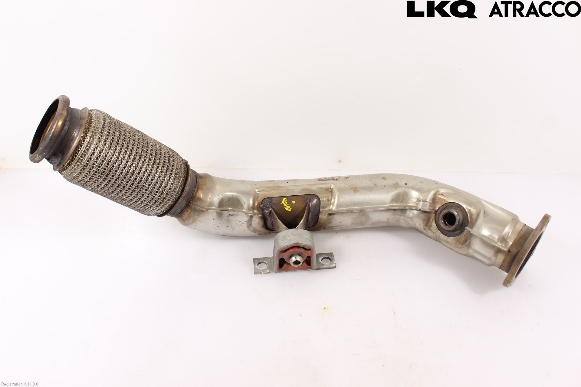 Audi A6 F2/C8 19- Avgas Främre Rör