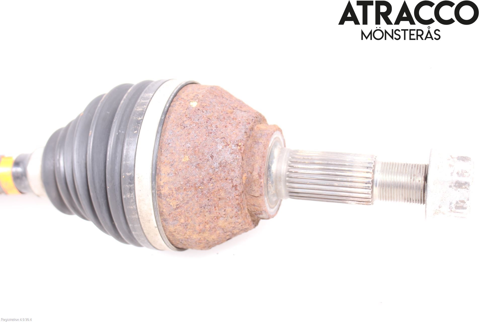 Nissan QASHQAI+2  10-14 Drivaxel Fram Vänster