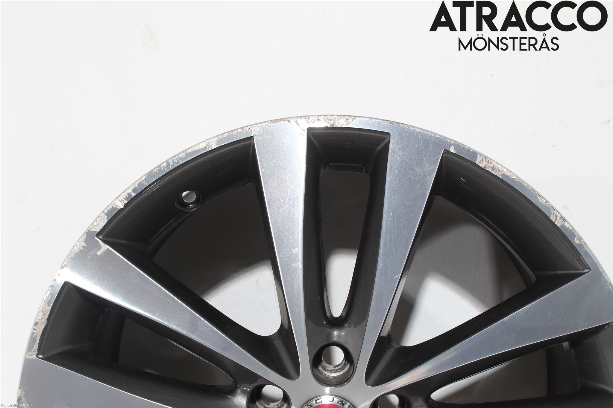 Jaguar XE (X760) 15-24 Fälg Aluminium