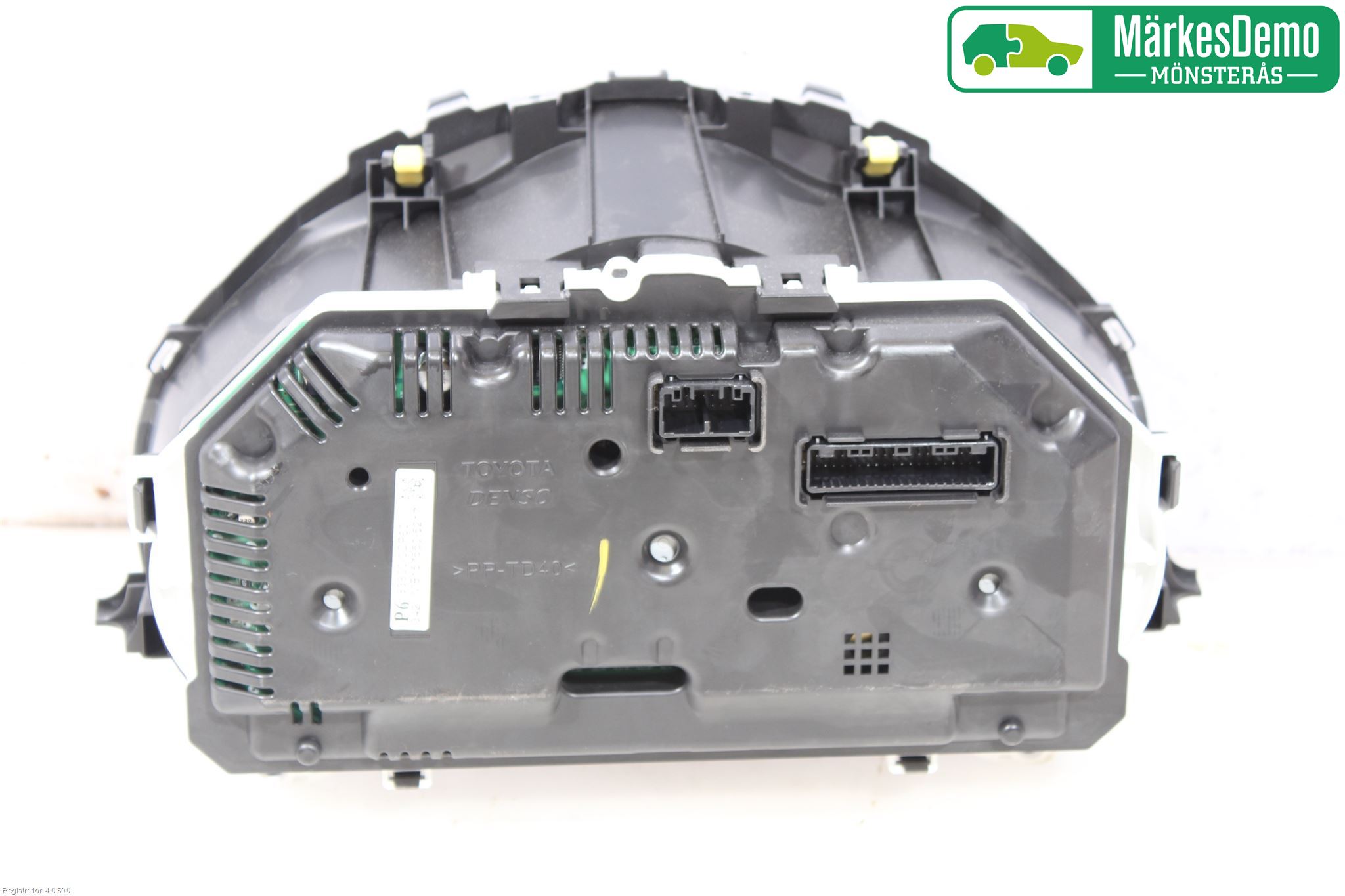 Toyota YARIS XP130 12-14 Instrument Komb