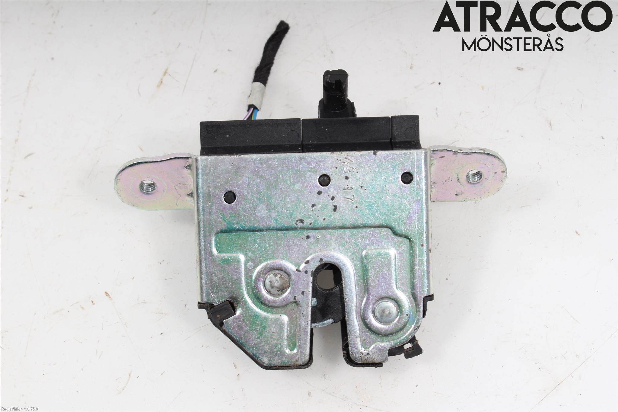 Opel ASTRA K 16-22 Låskista Baklucka