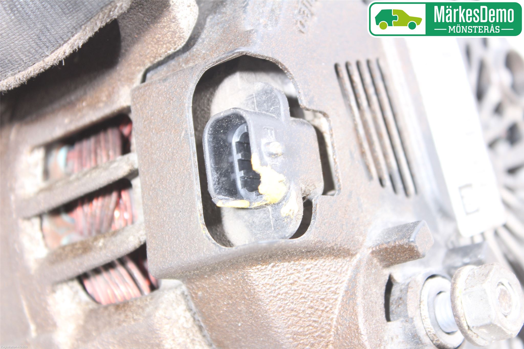 Opel CORSA D 07-14 Generator