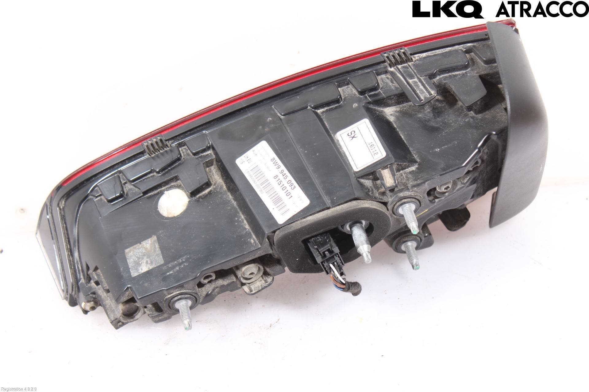 Audi A4/S4 B9 16-19 Bakljus Lucka Vä