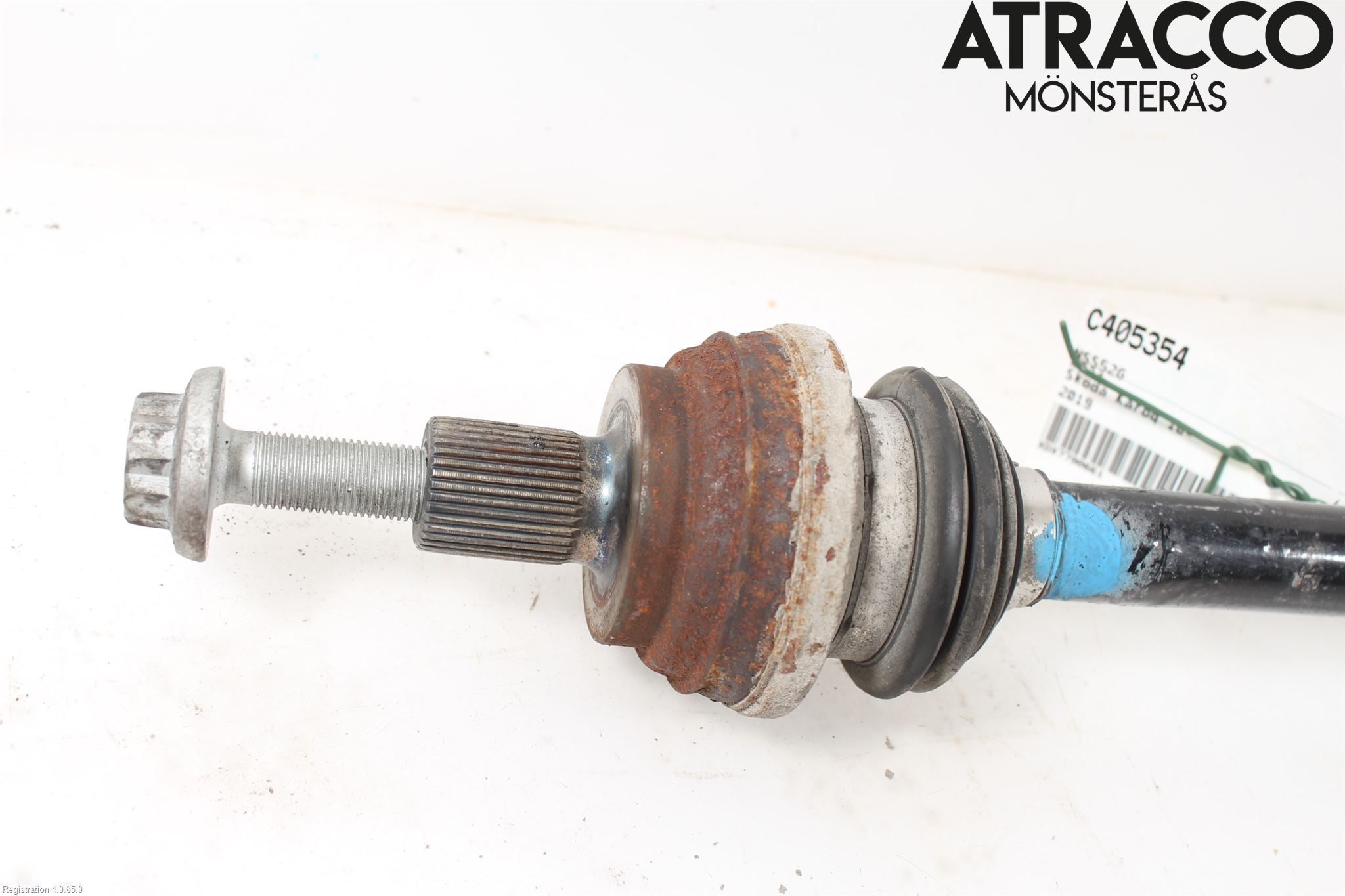 Skoda KAROQ 18- Drivaxel Bak Höger