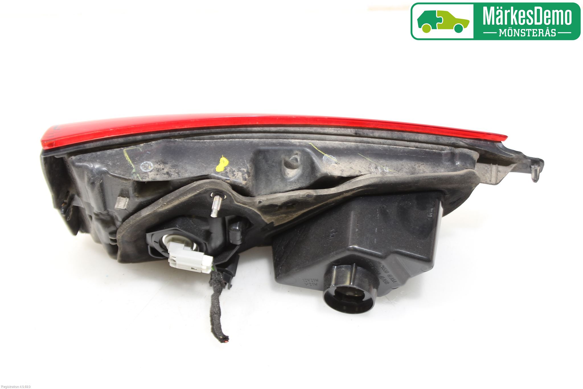 Nissan QASHQAI 14-17 Bakljus Lucka Hö