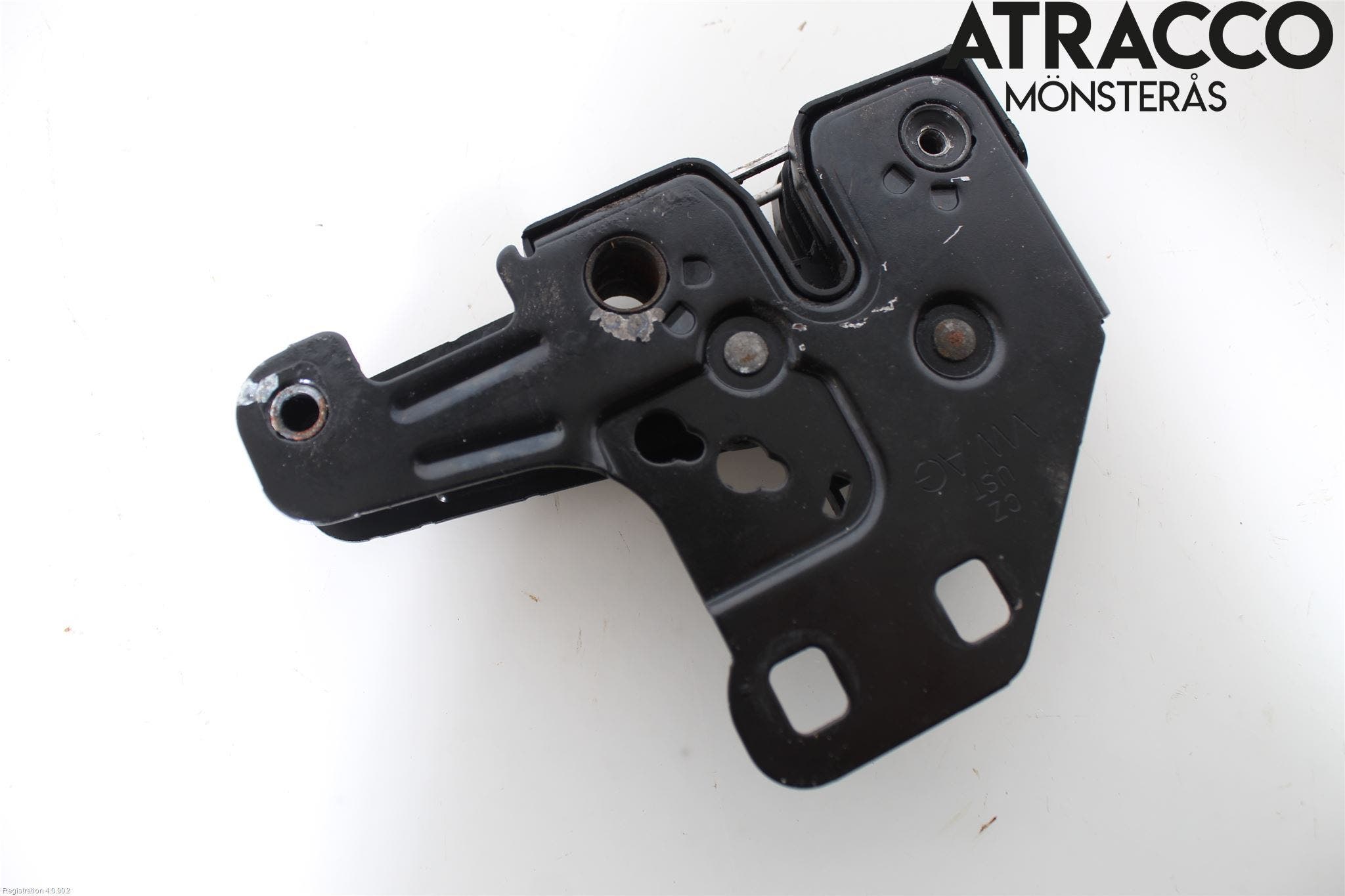 Audi ALLROAD 06-11 Huvlås