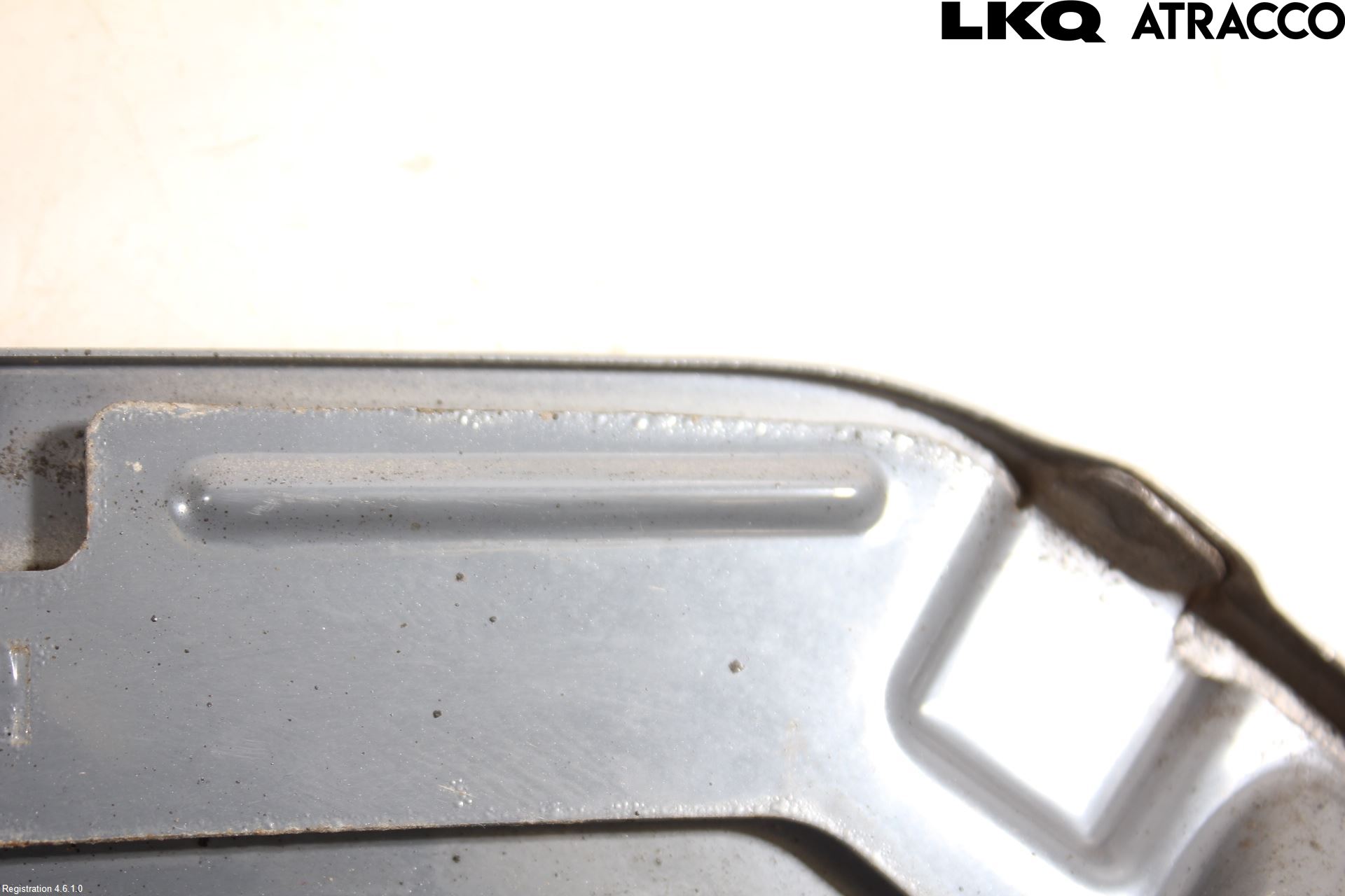 Mitsubishi L200 16-23 Tanklucka