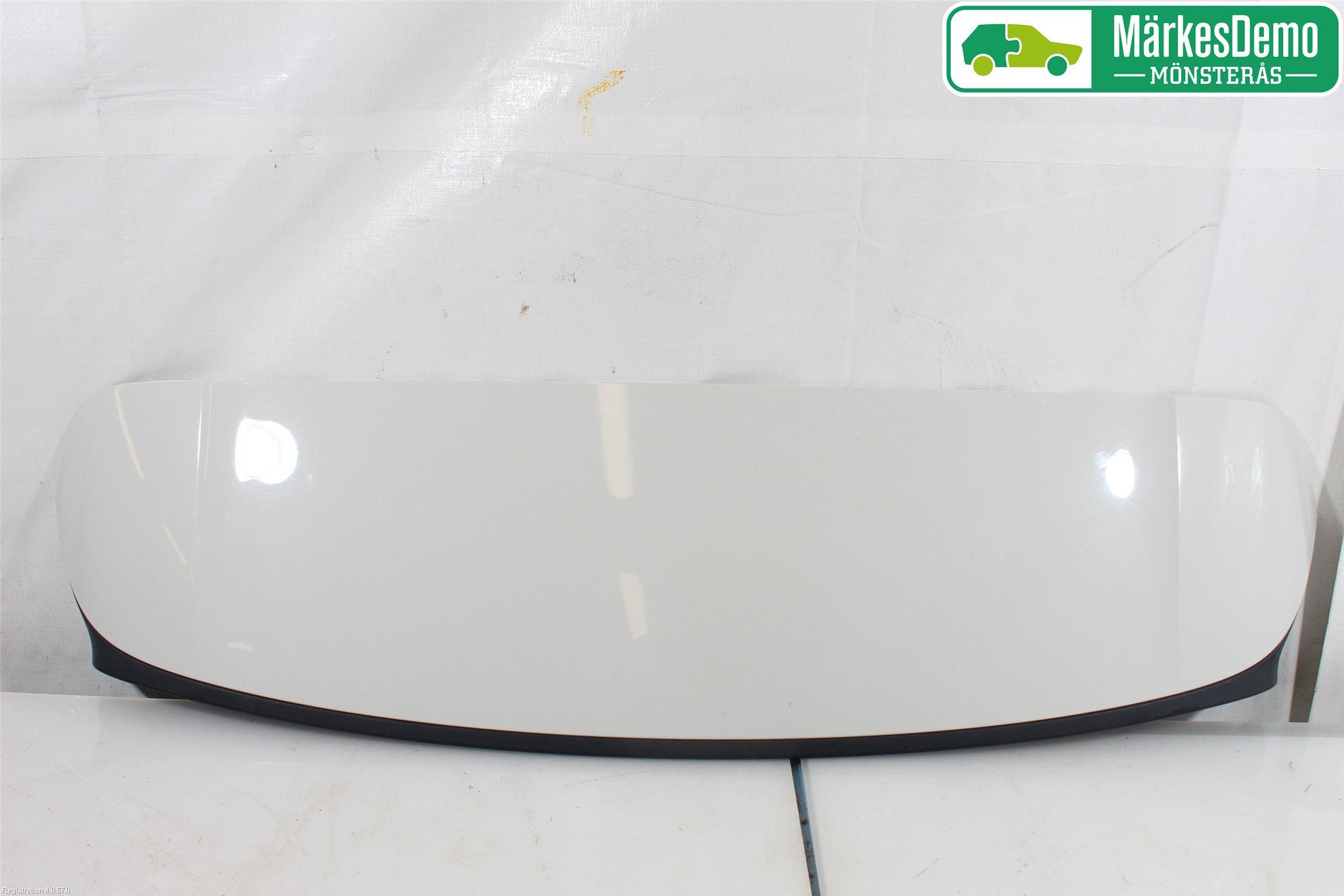 BMW X5 E70 07-13 Spoiler Baklucka