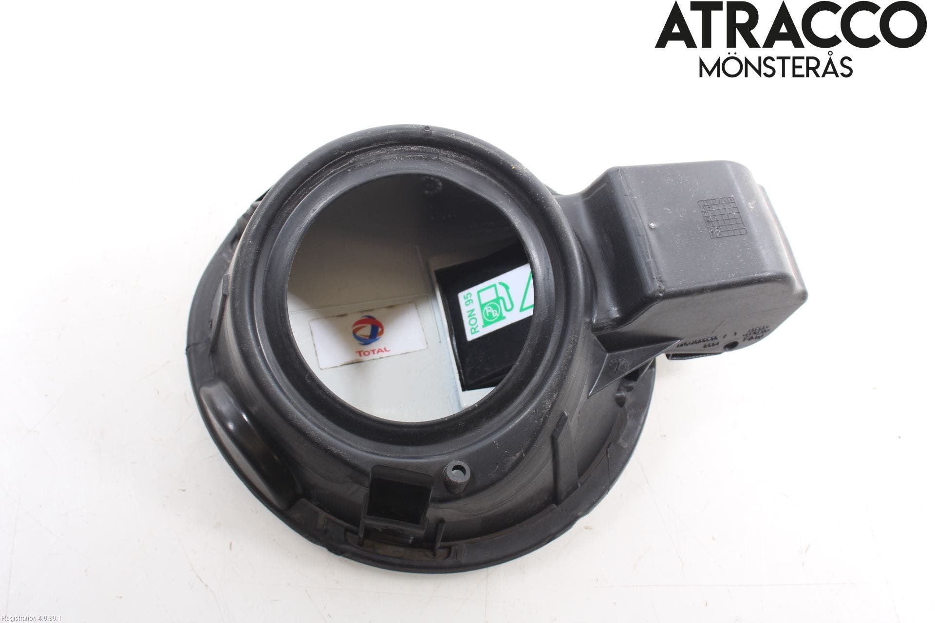 Peugeot 208 12-15 Tanklucka