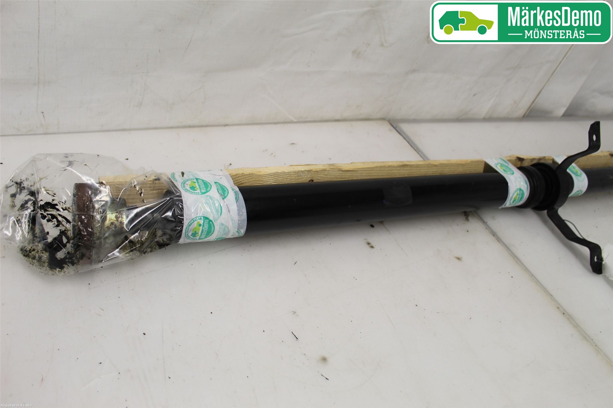 Audi A4/S4 B9 16-19 Mellanaxel Komp