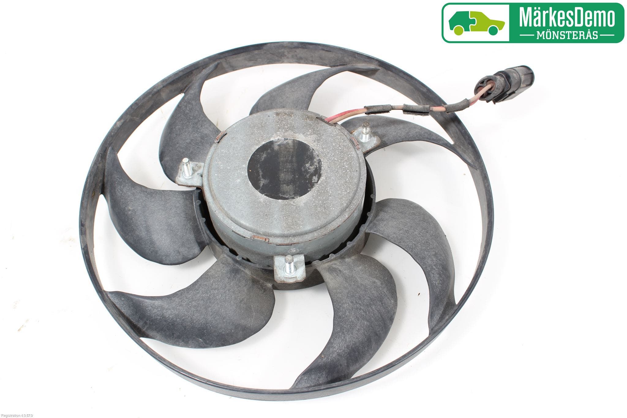 Volkswagen VW GOLF V 04-09 Kylfläkt El