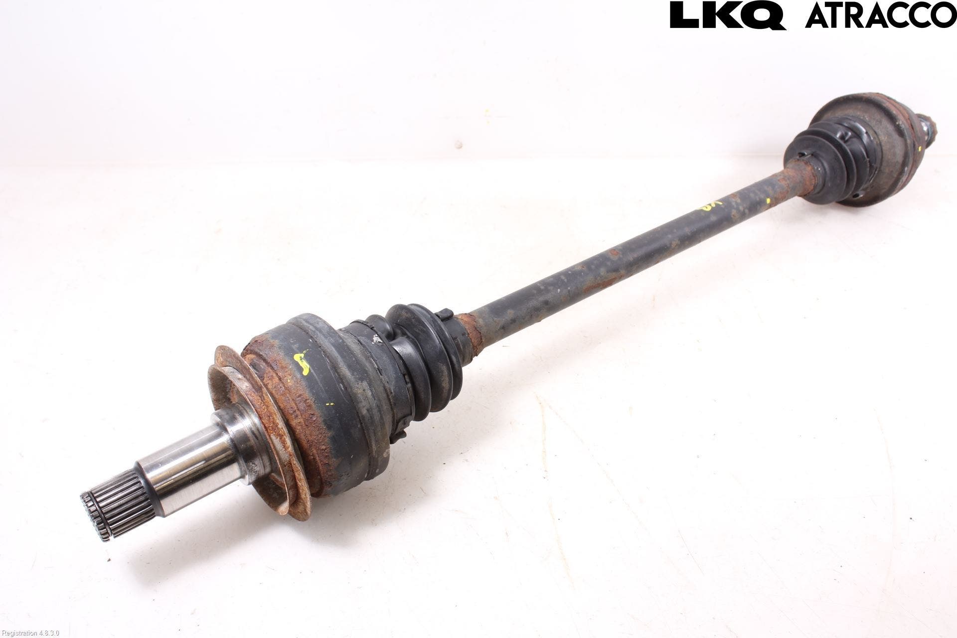 Mercedes-Benz MB E-KLASS (W212) 09-16 Drivaxel Bak Vänster