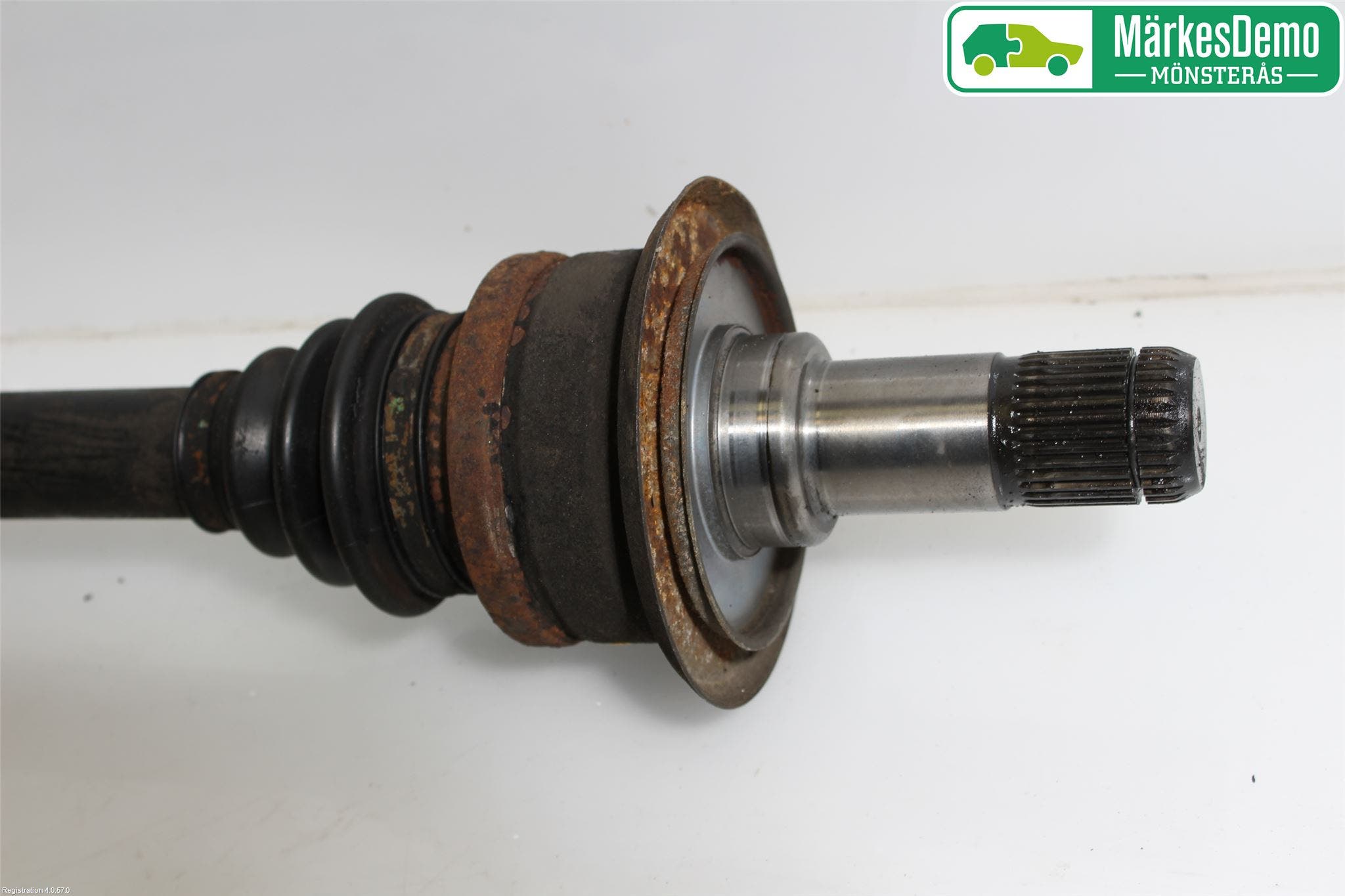 BMW X5 E70 07-13 Drivaxel Bak Höger