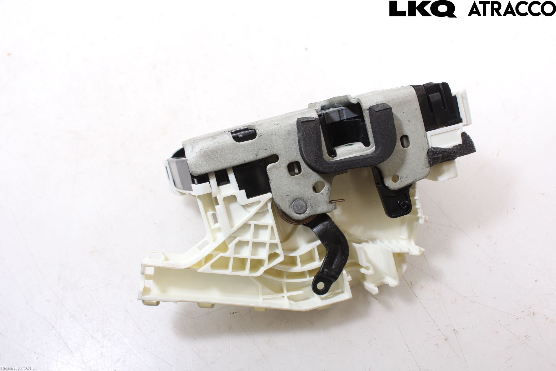 Tesla MODEL Y 21- Låskista-Dörrlås