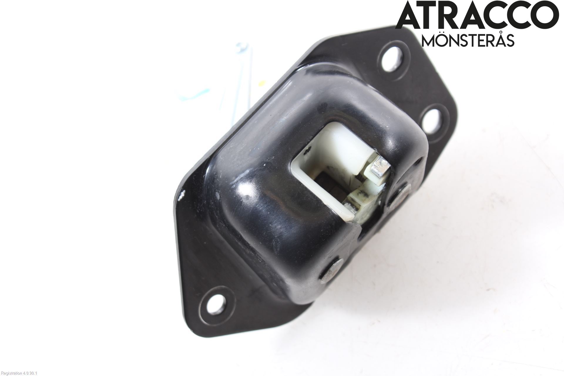 Nissan JUKE 14-19 Låskista Baklucka