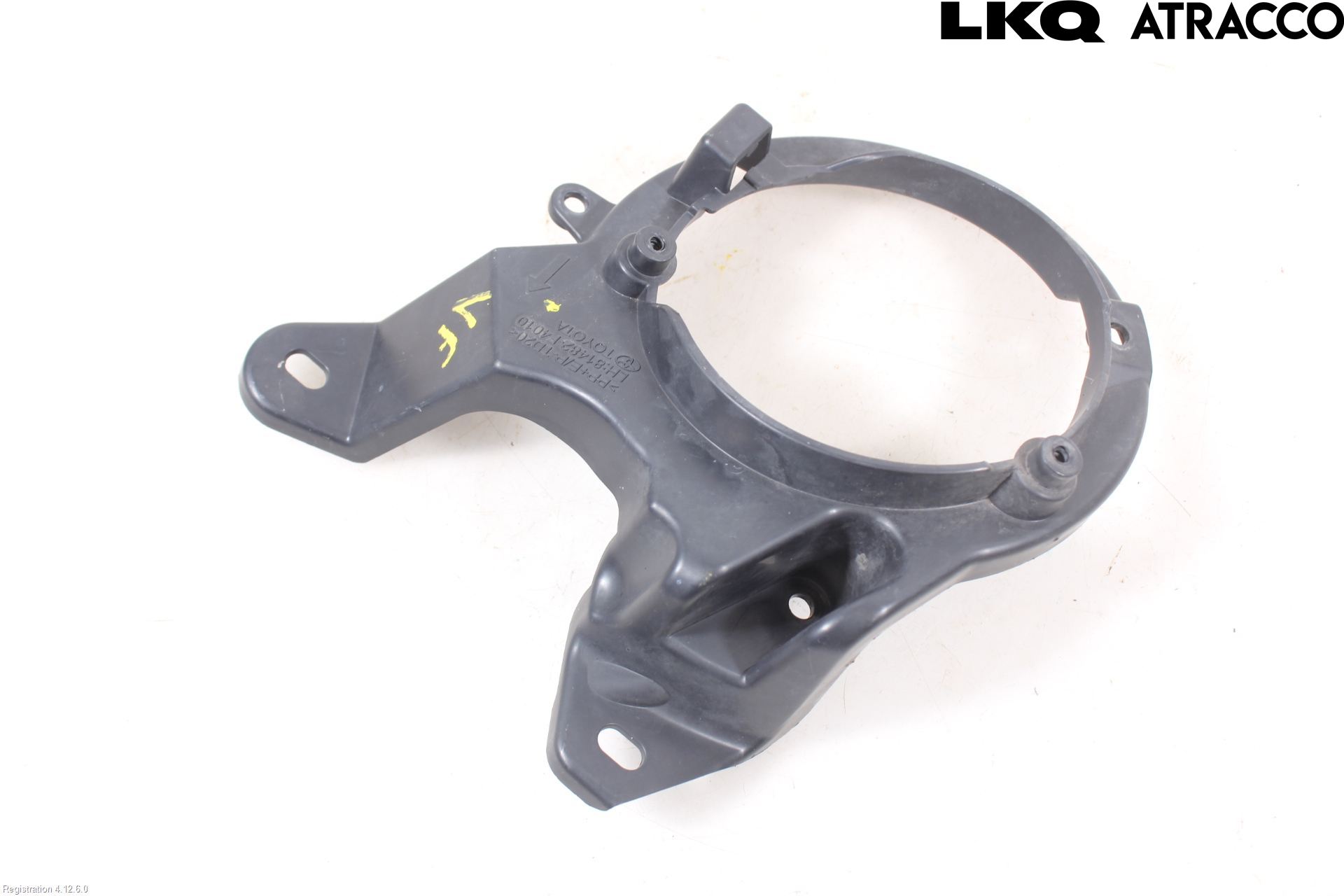 Toyota C-HR 16-23 Dimljussarg Fram