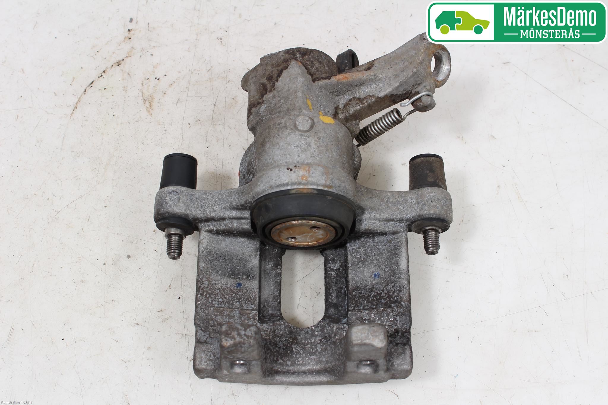 Opel SIGNUM Bromsok Bak Höger