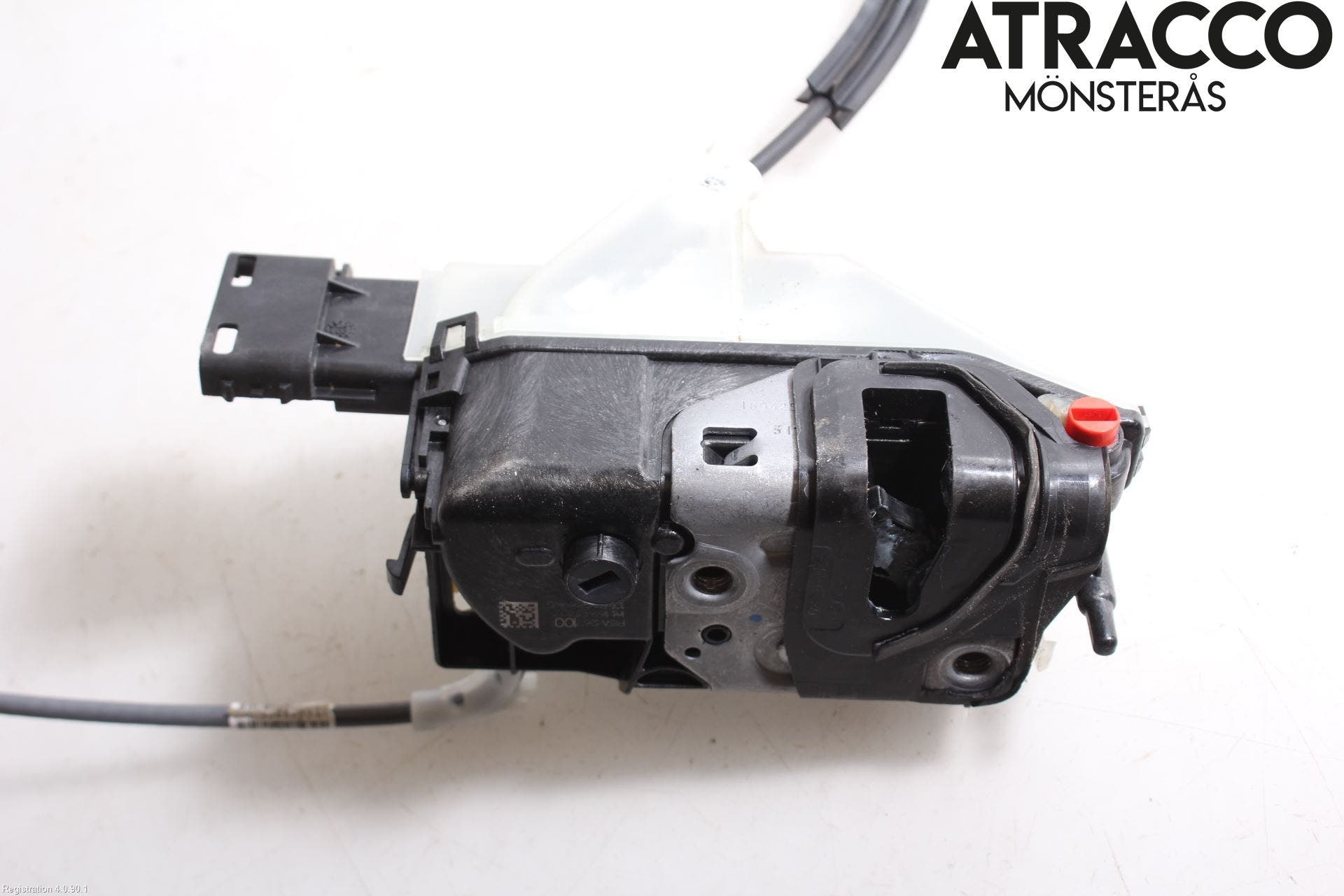 Opel CROSSLAND X 18- Låskista-Dörrlås