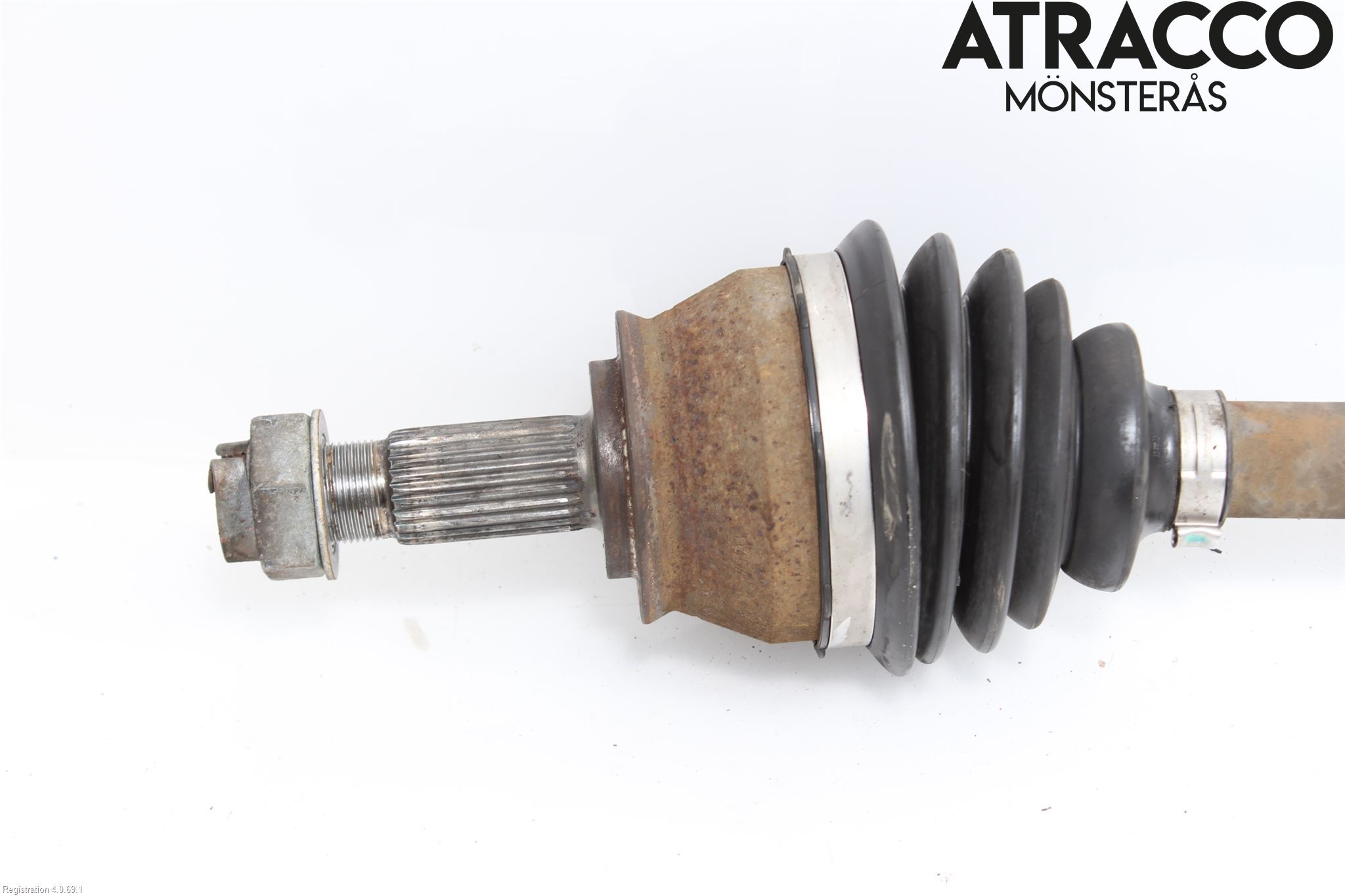 Fiat TIPO/CROSS 16- Drivaxel Fram Höger