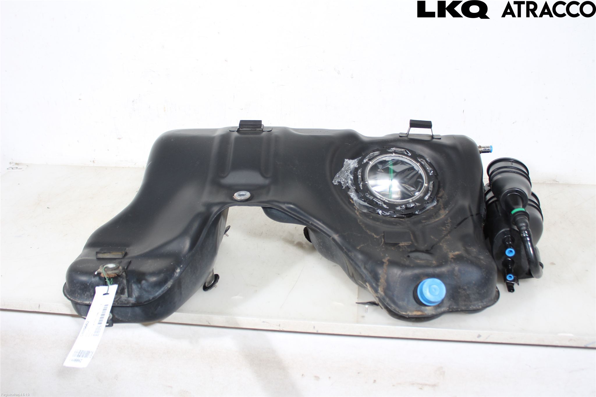 BMW 3 F30/F31/F80 12-19 Bränsletank Insprutning