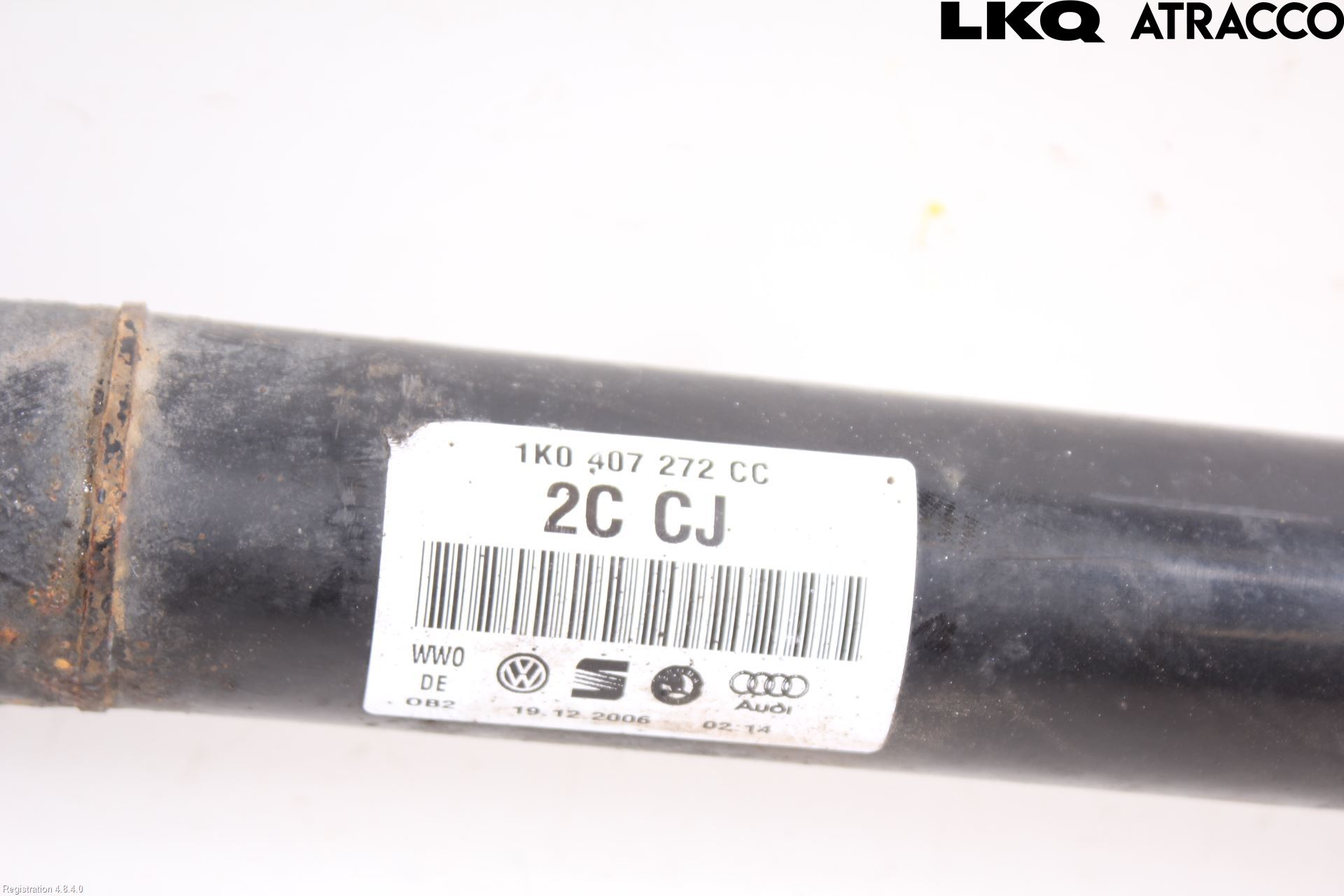 Volkswagen VW CADDY      04-10 Drivaxel Fram Höger