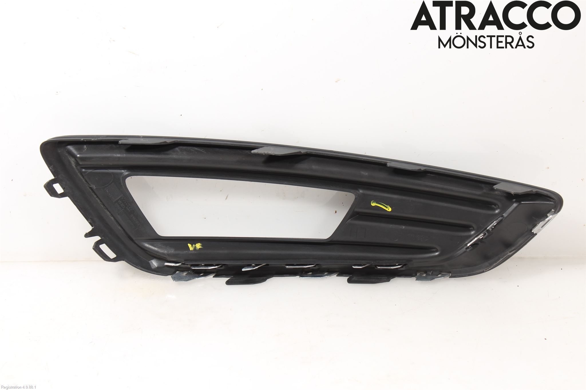 Ford FOCUS 15-18 Dimljussarg Fram