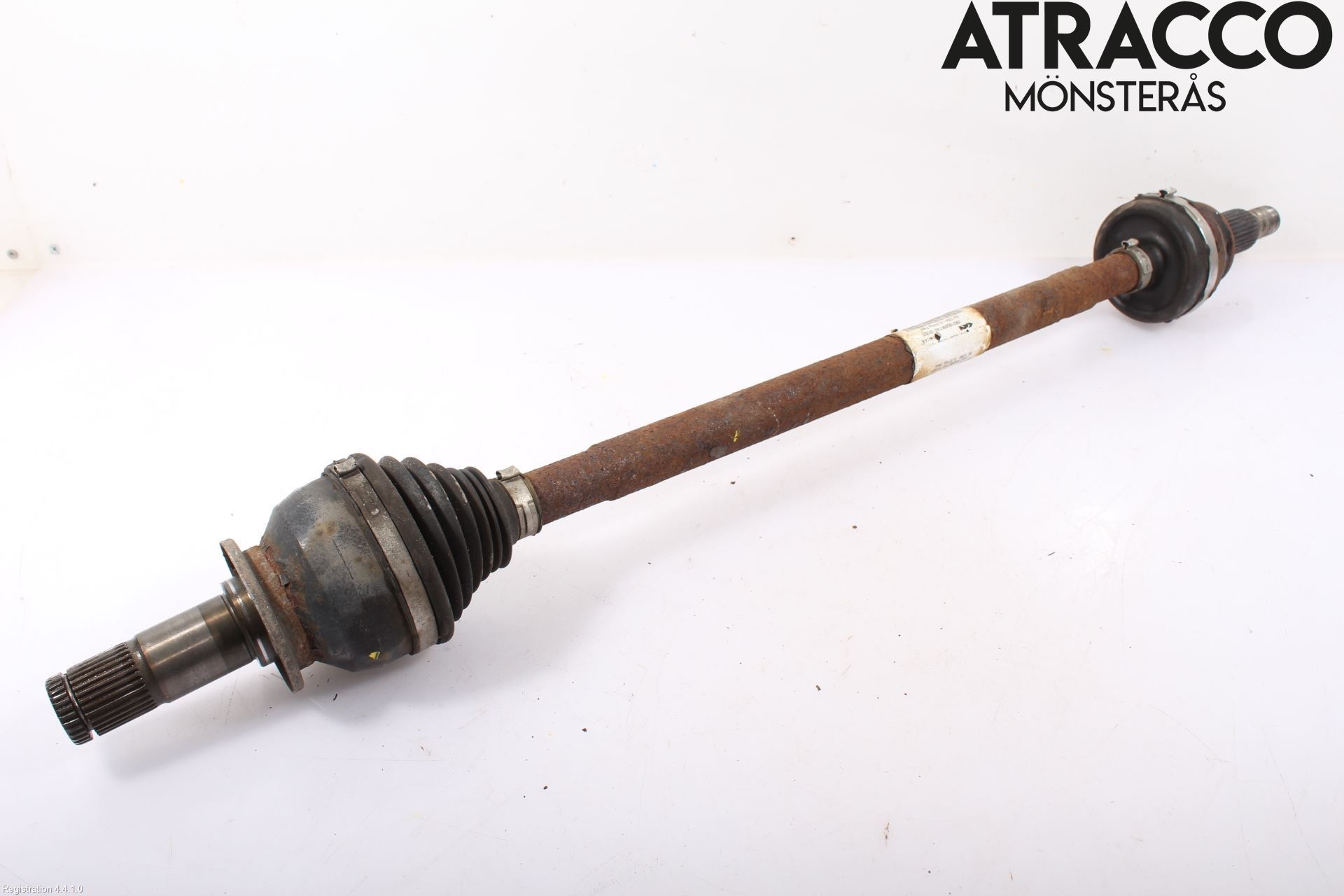 Jaguar F-PACE Drivaxel Bak Höger