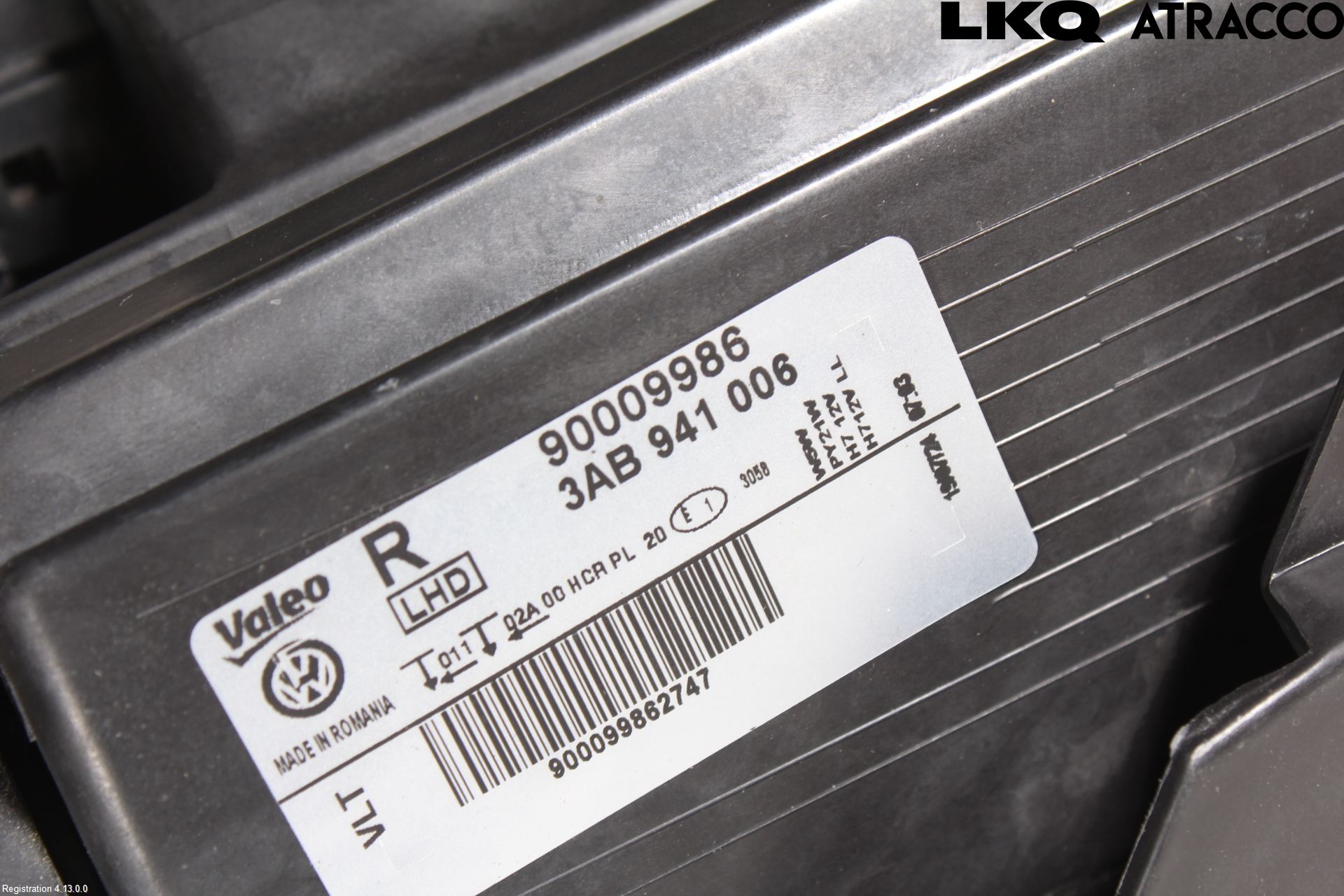 Volkswagen VW PASSAT 11-14 Strålkastare Höger