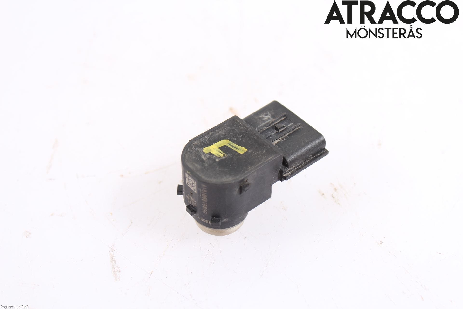 Kia SPORTAGE (QL) 16-21 Parkeringshjälp Frontsensor