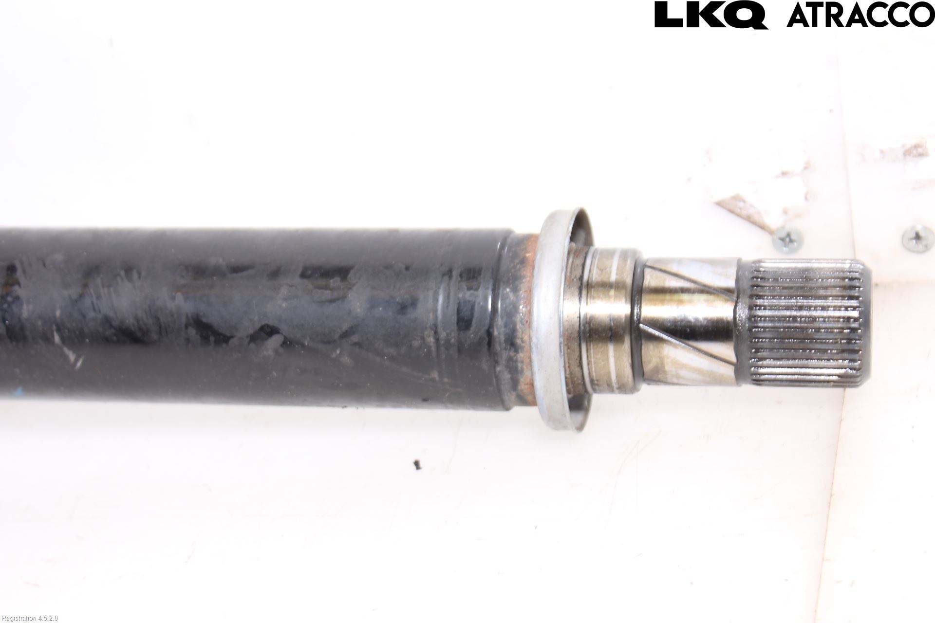 BMW 2 F45 Active Tourer 14-21 Drivaxel Fram Höger