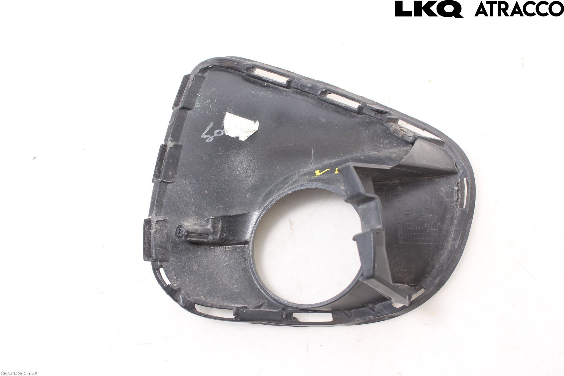 Toyota AVENSIS 09-15 Dimljussarg Fram