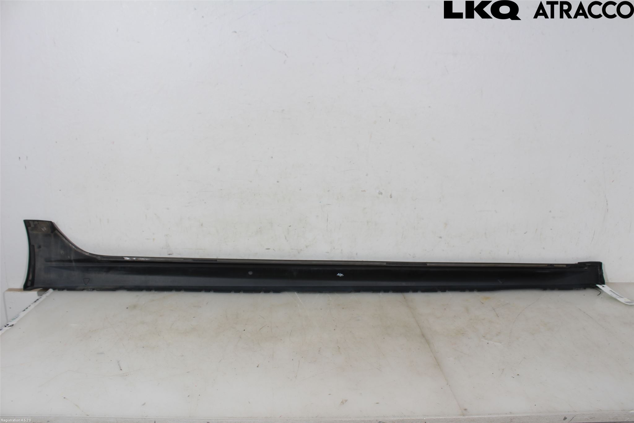 Audi A4/S4 B9 16-19 Sidokjol Vä