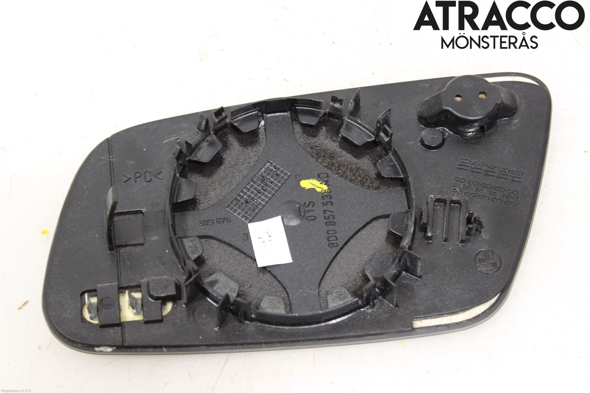 Audi A3/S3     96-03 Spegelglas Hö