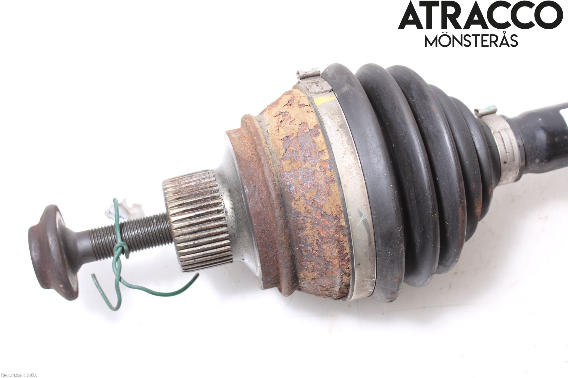 Audi A4/S4 08-11 Drivaxel Fram Höger