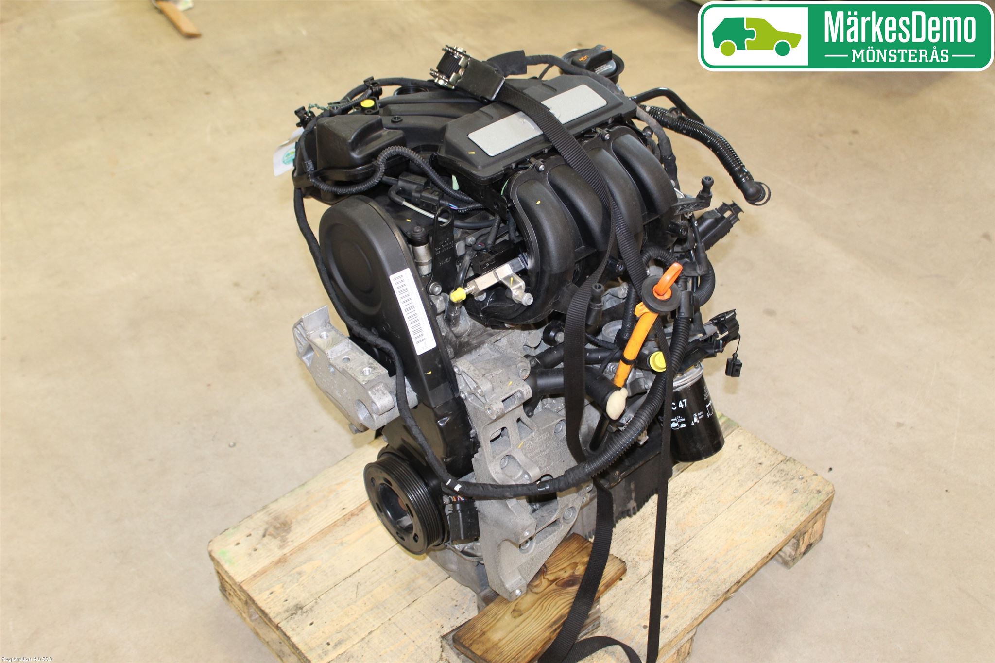 Volkswagen VW GOLF V 04-09 Motor Bensin