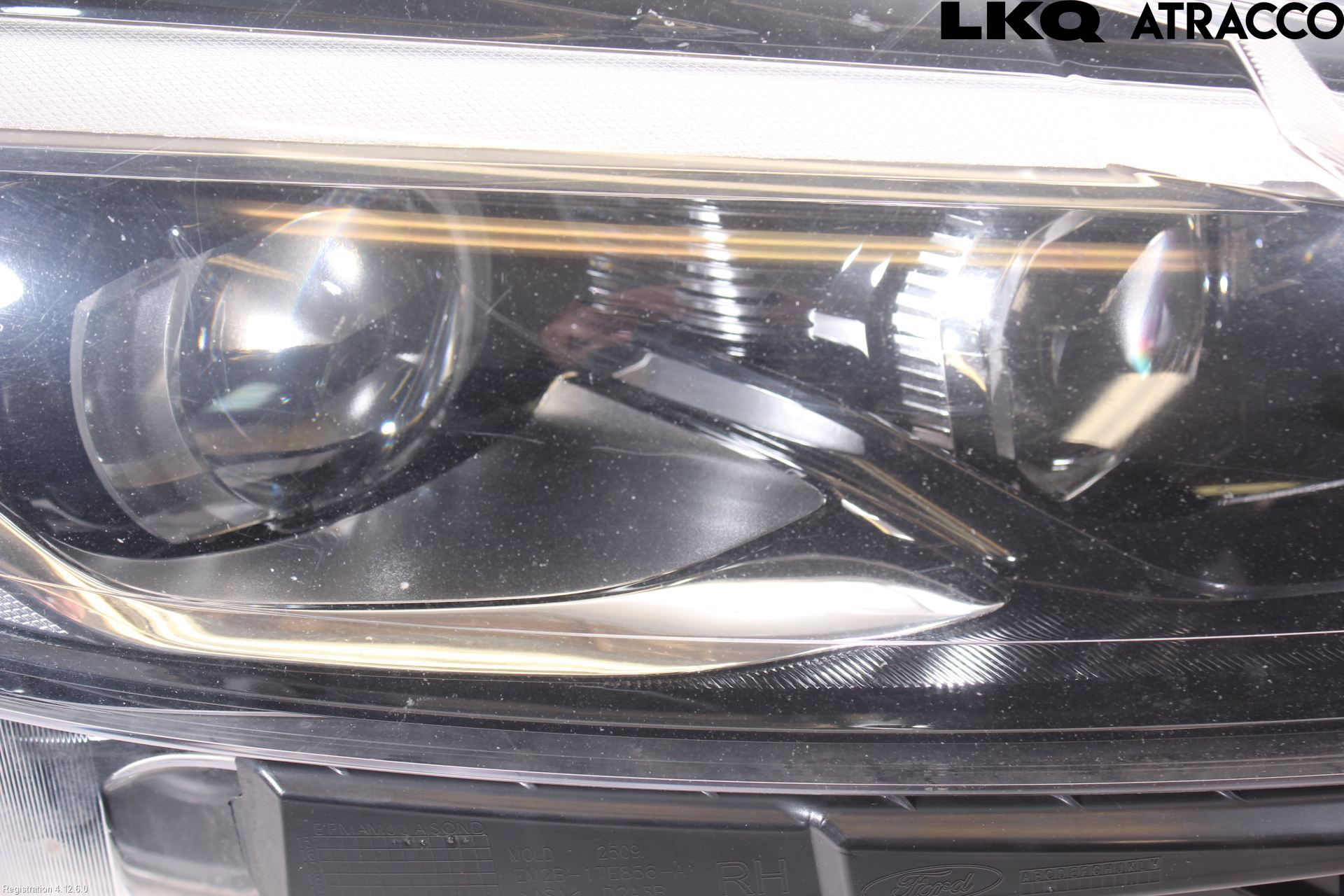 Ford S-MAX 15- Strålkastare Höger