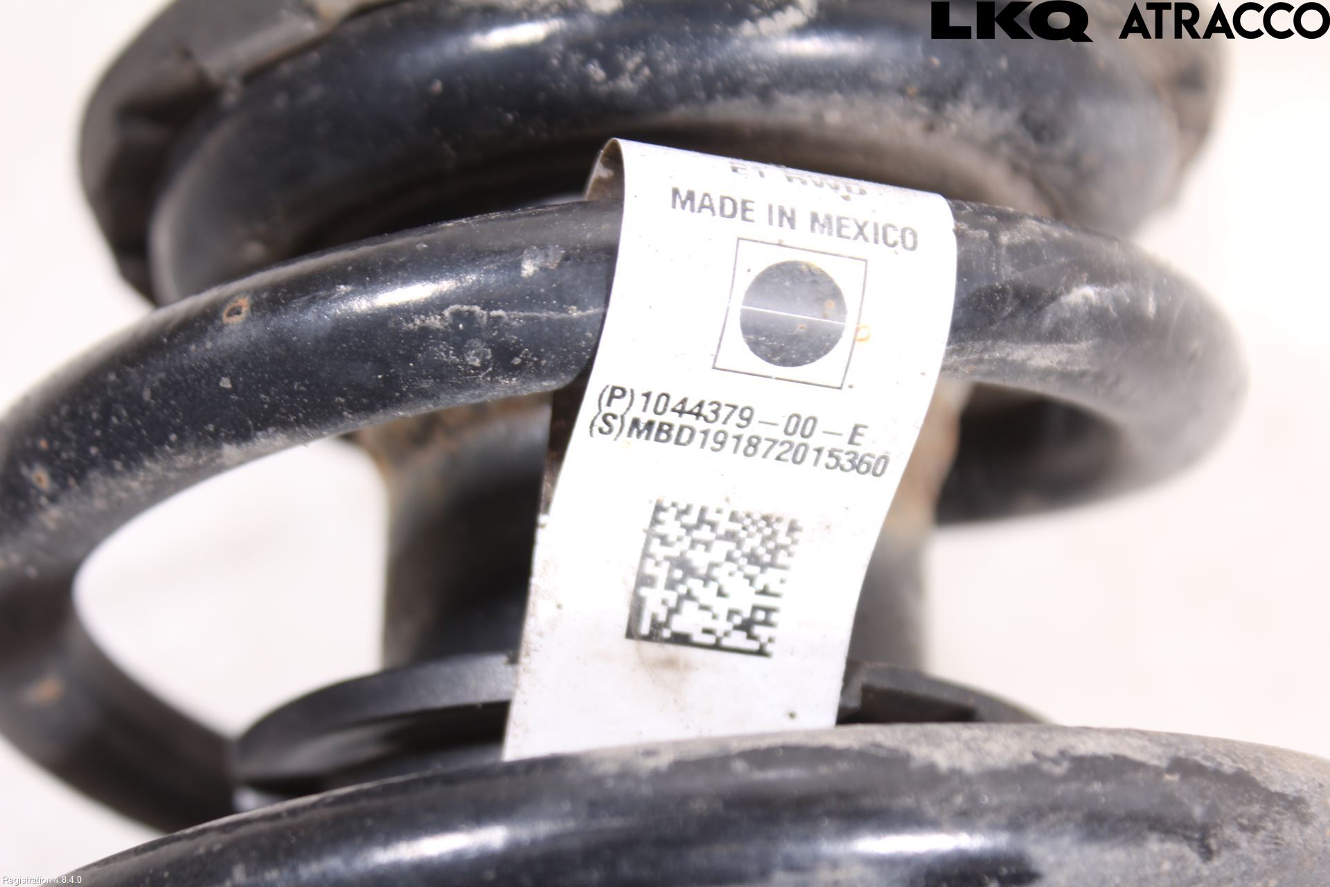 Tesla MODEL 3 17- Fjäderben Fram Höger