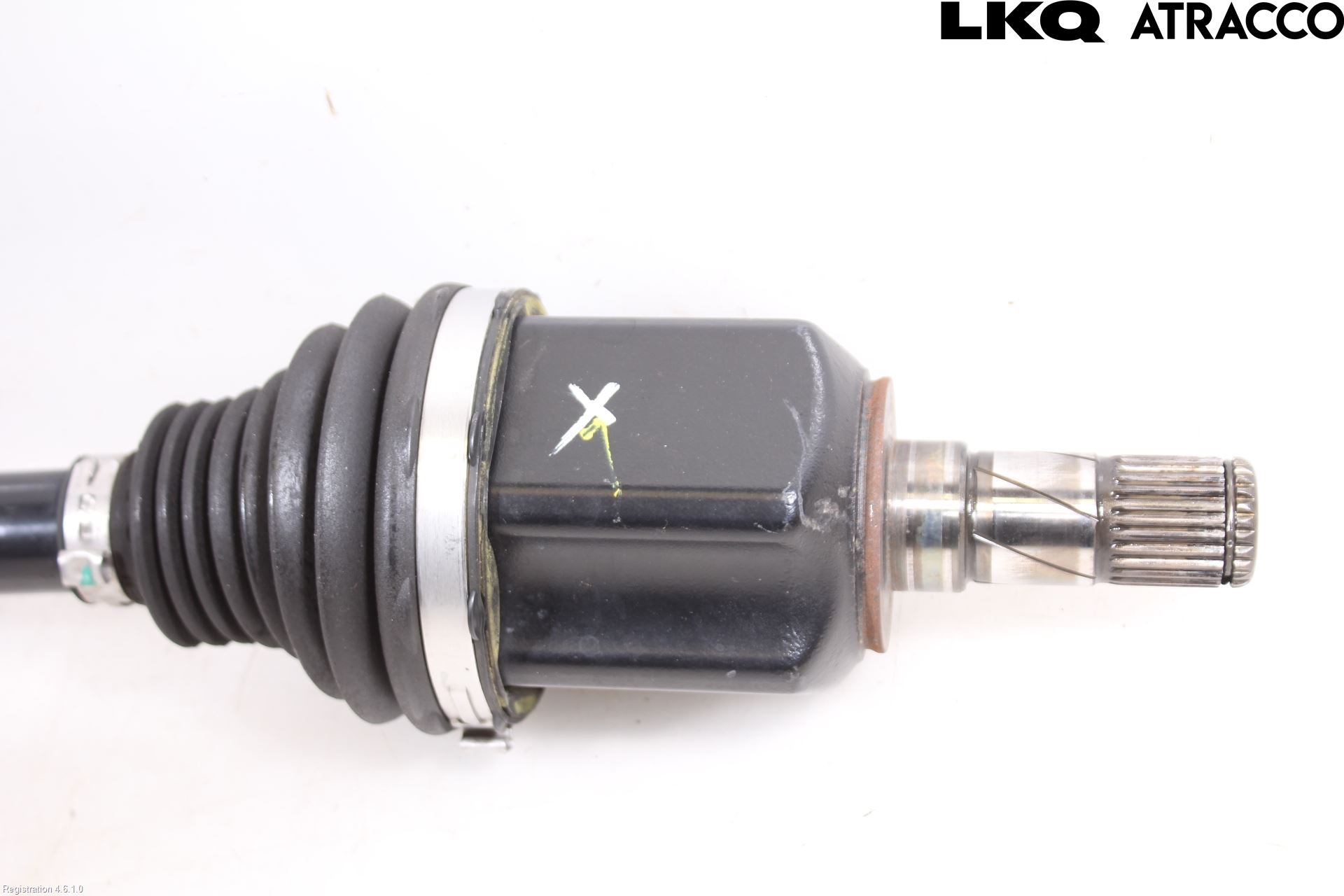 Fiat 500L 13-19 Drivaxel Fram Vänster