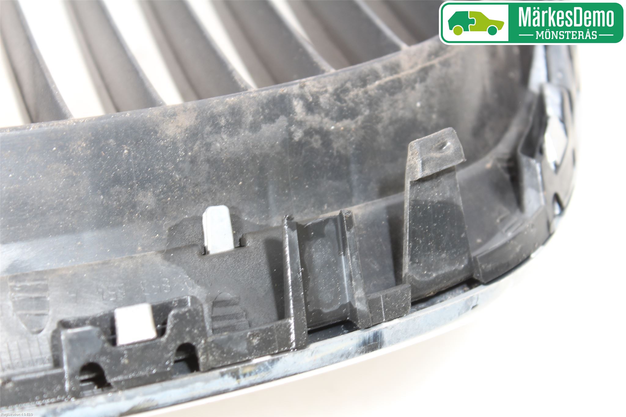Seat LEON 06-12 Grill-Galler