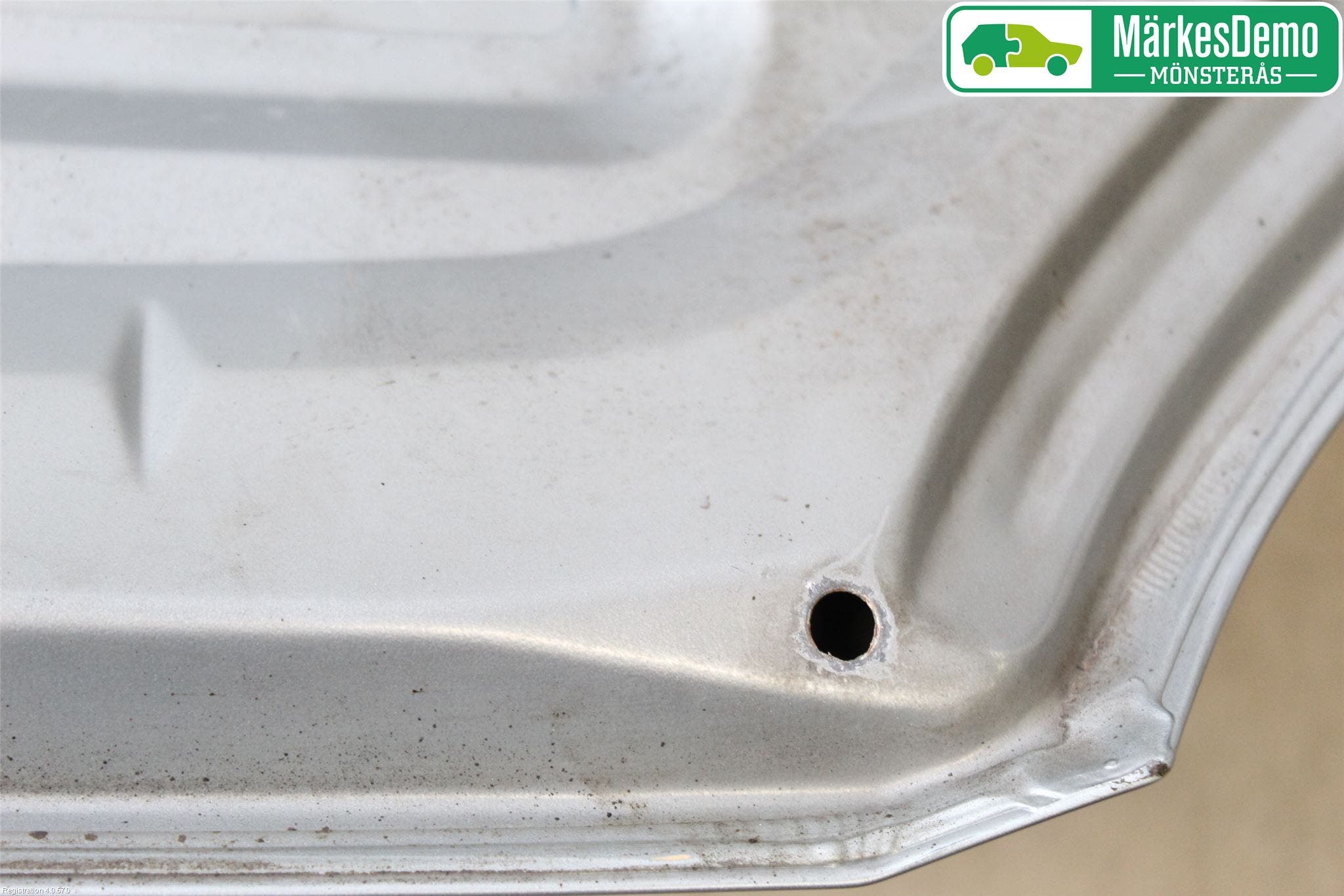 Ford FOCUS 04-07 Huv Fram