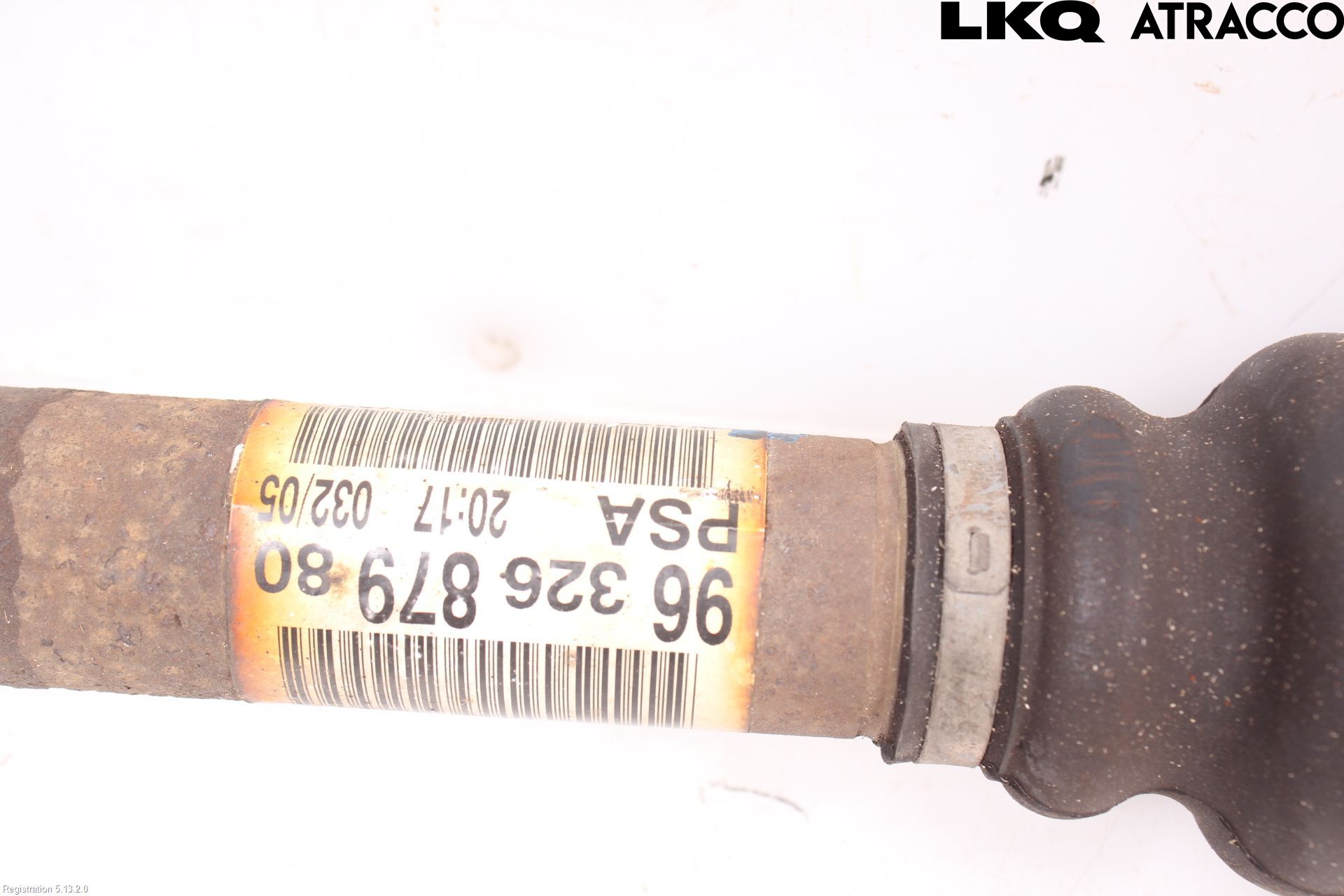 Citroen C5     05-08 Drivaxel Fram Höger