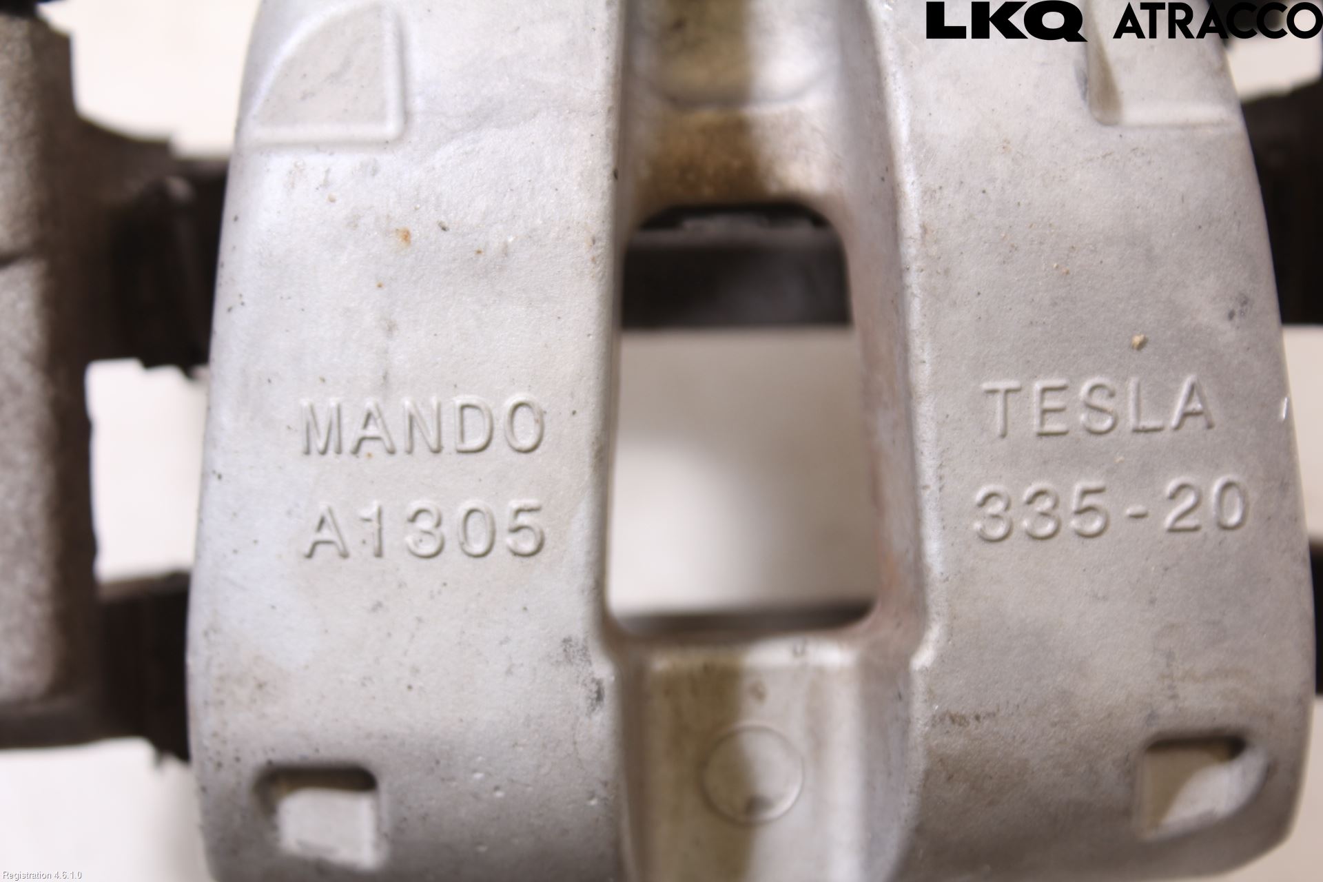 Tesla MODEL Y 21- Bromsok Bak Höger