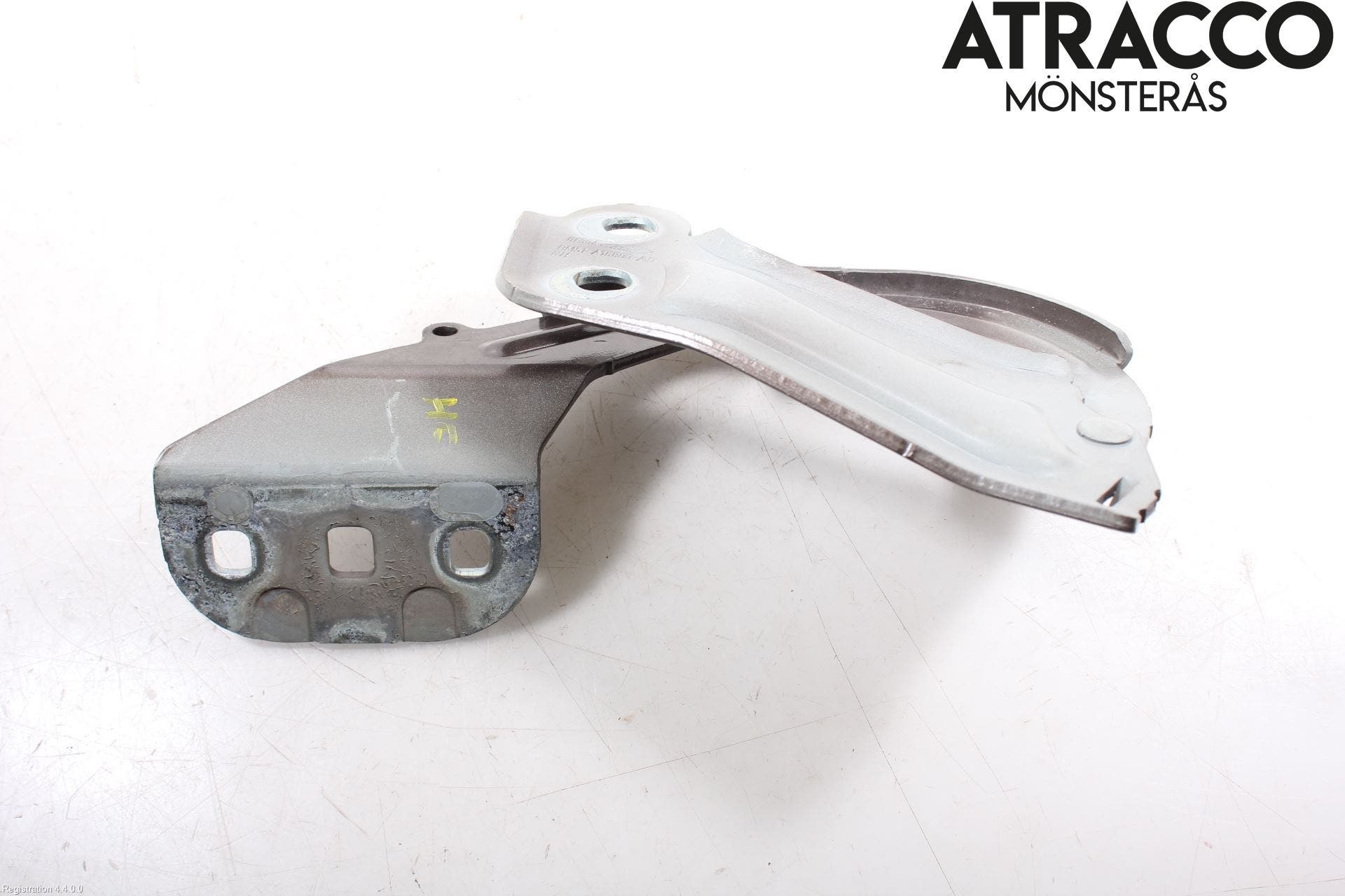 Ford FOCUS 15-18 Huvgångjärn