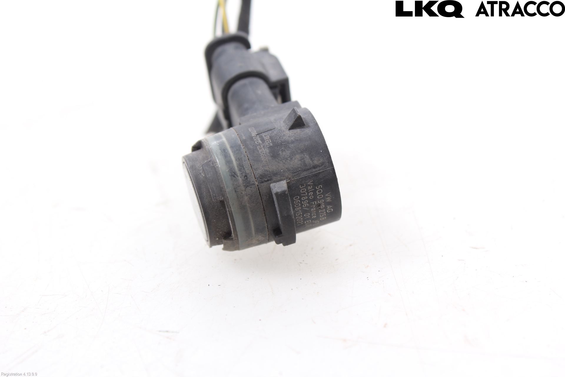 Audi A4/S4 B9 16-19 Parkeringshjälp Backsensor