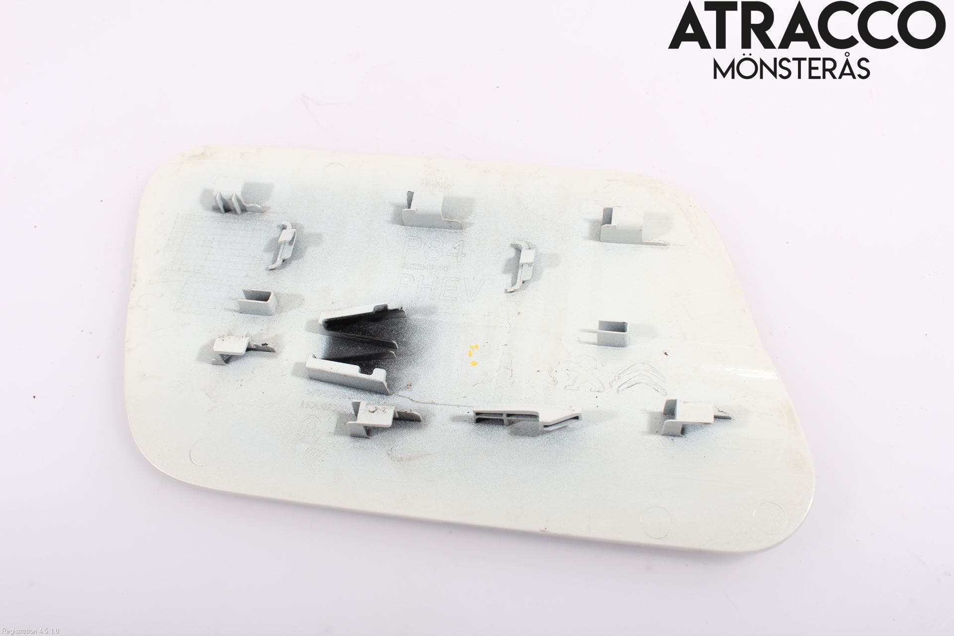 Peugeot 3008 17-24 Tanklucka