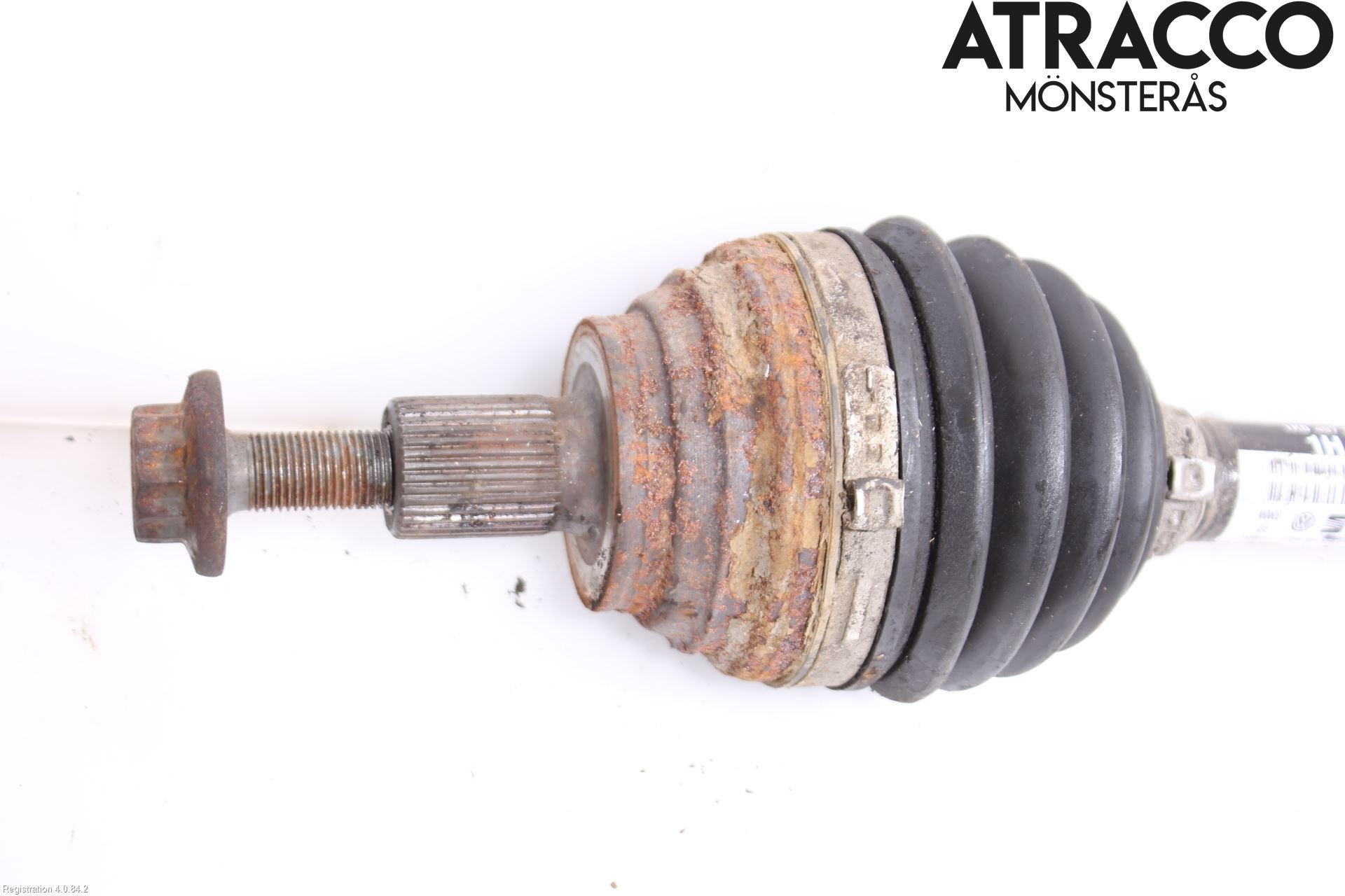 Volkswagen VW PASSAT 11-14 Drivaxel Fram Vänster