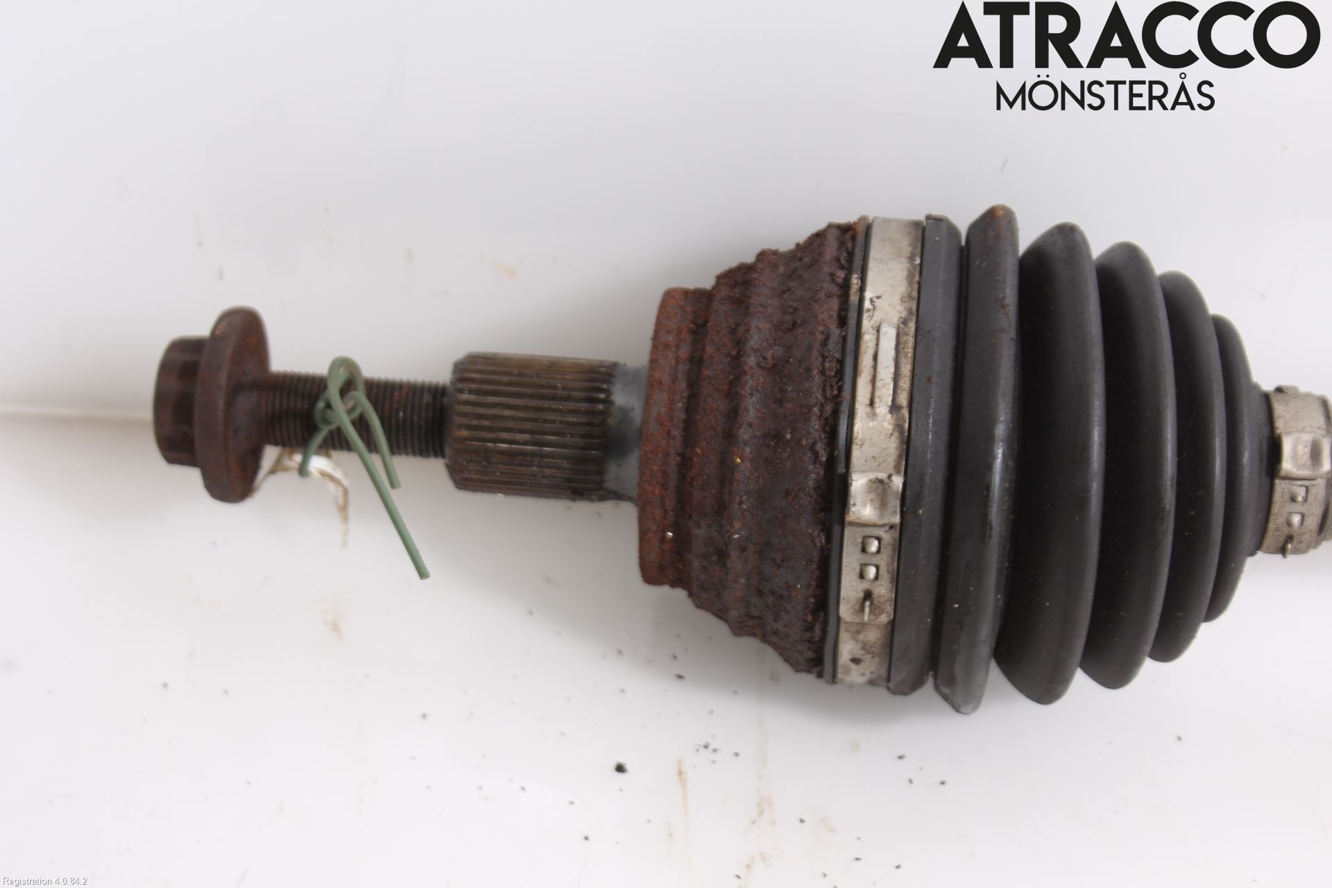 Volkswagen VW GOLF VI 09-13 Drivaxel Fram Vänster