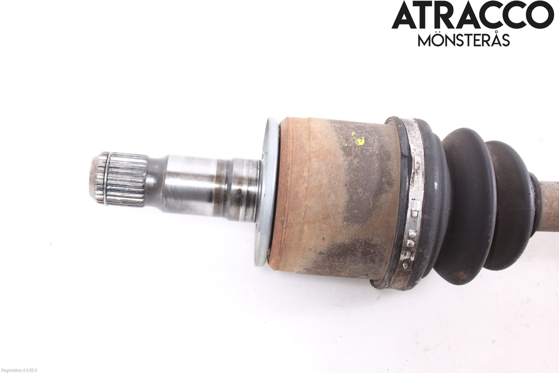 Mitsubishi L200 16-23 Drivaxel Fram Vänster