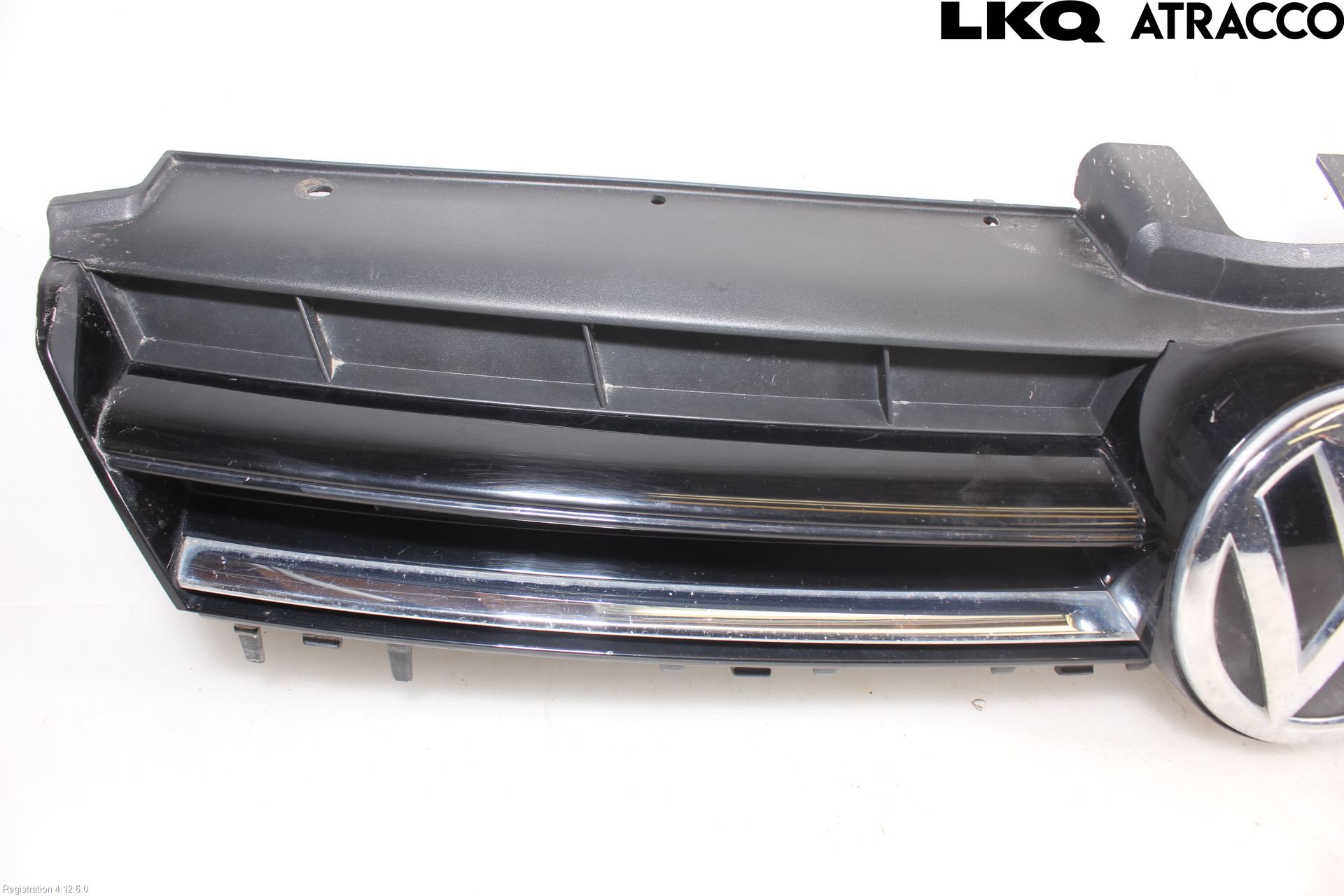 Volkswagen VW GOLF / E-GOLF VII 13-20 Grill Komp